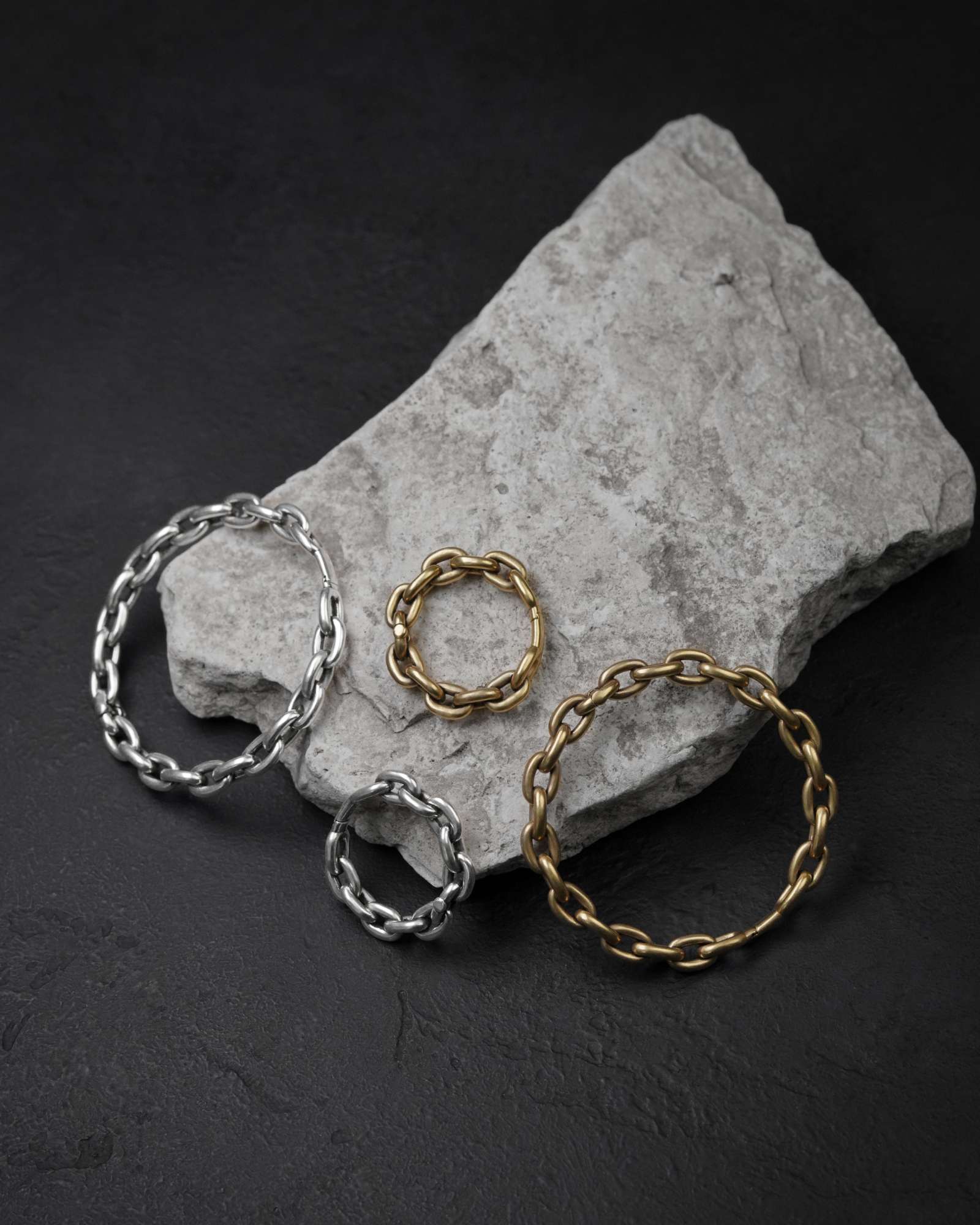 Demonia Cellar Chain Hangers 🖤