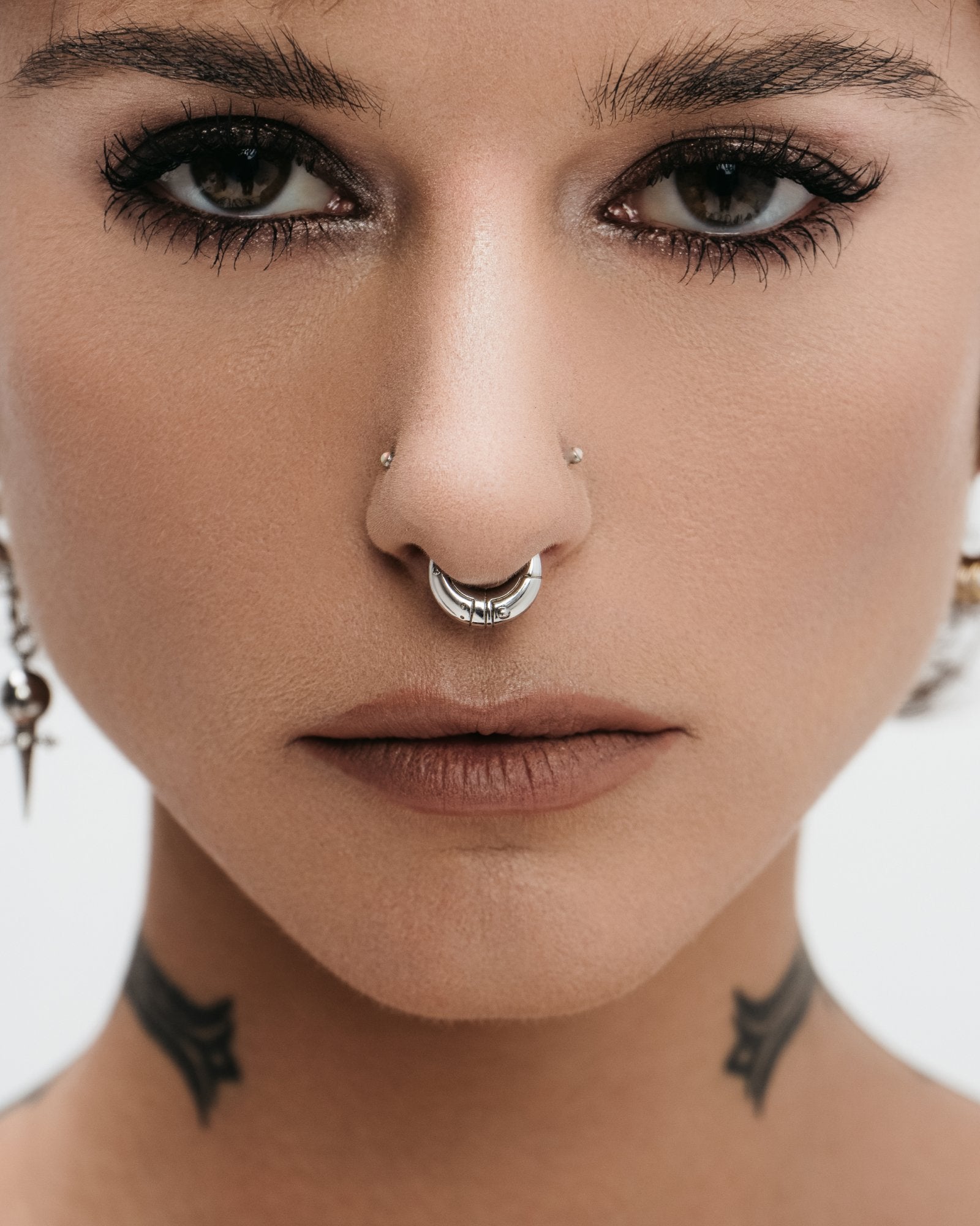 Demonia Atomic Clicker 🖤