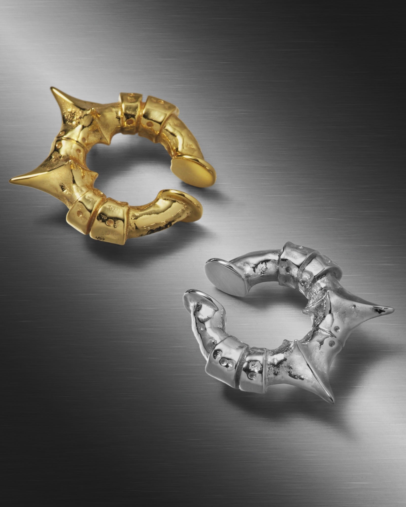 Demonia Vortex Ear Cuff π€