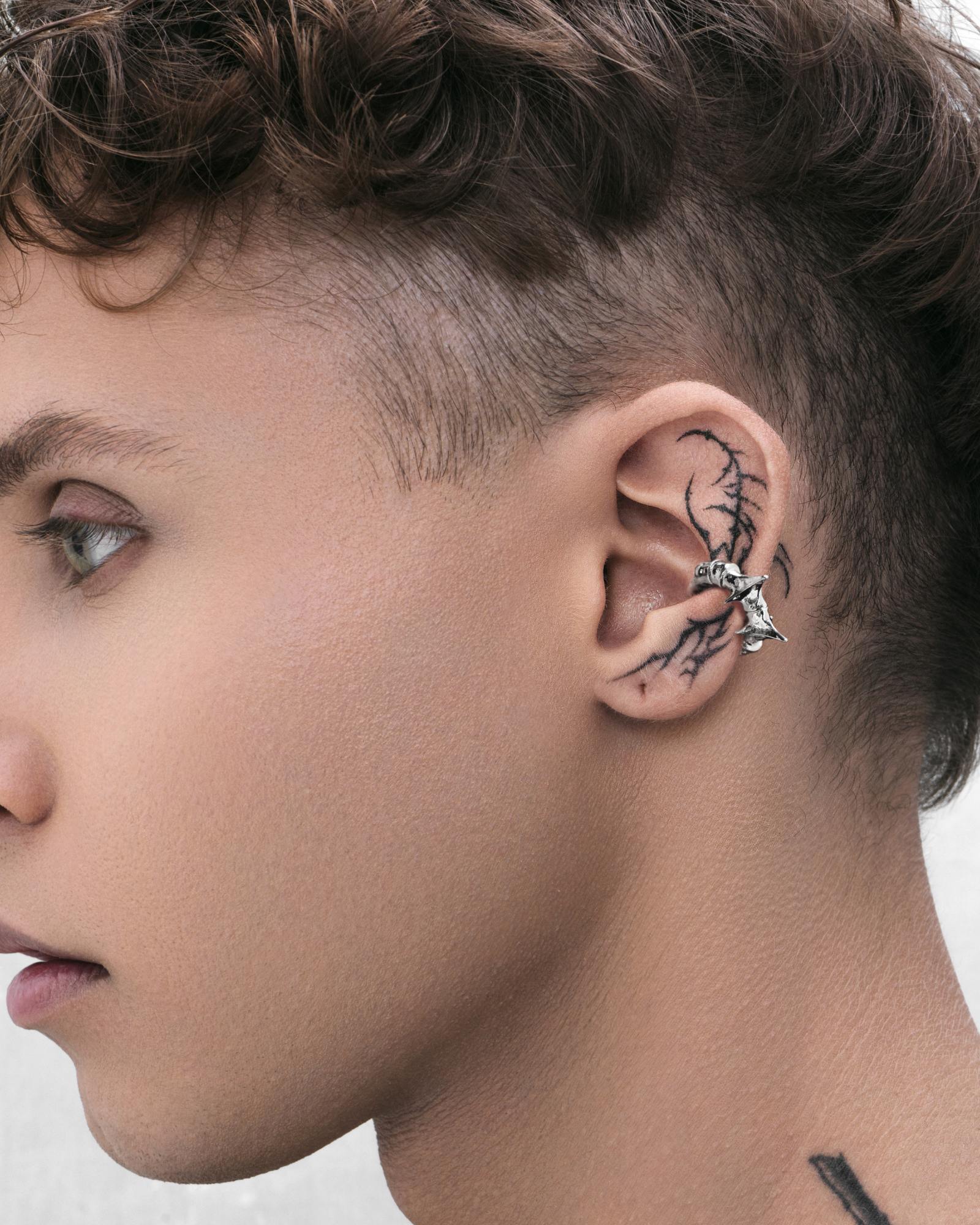 Demonia Vortex Ear Cuff π€