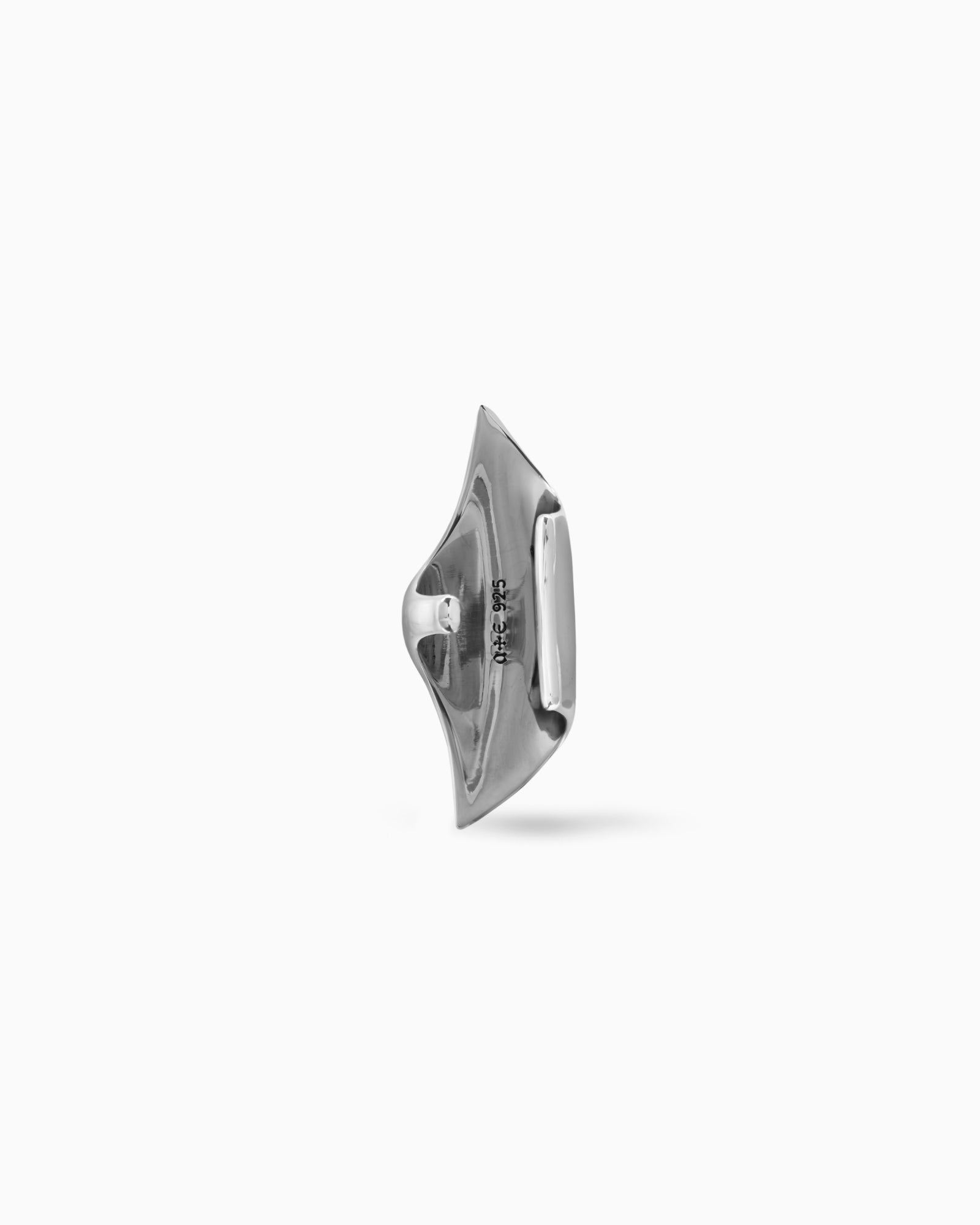 Demonia Light Ark Ear Cuff 🖤