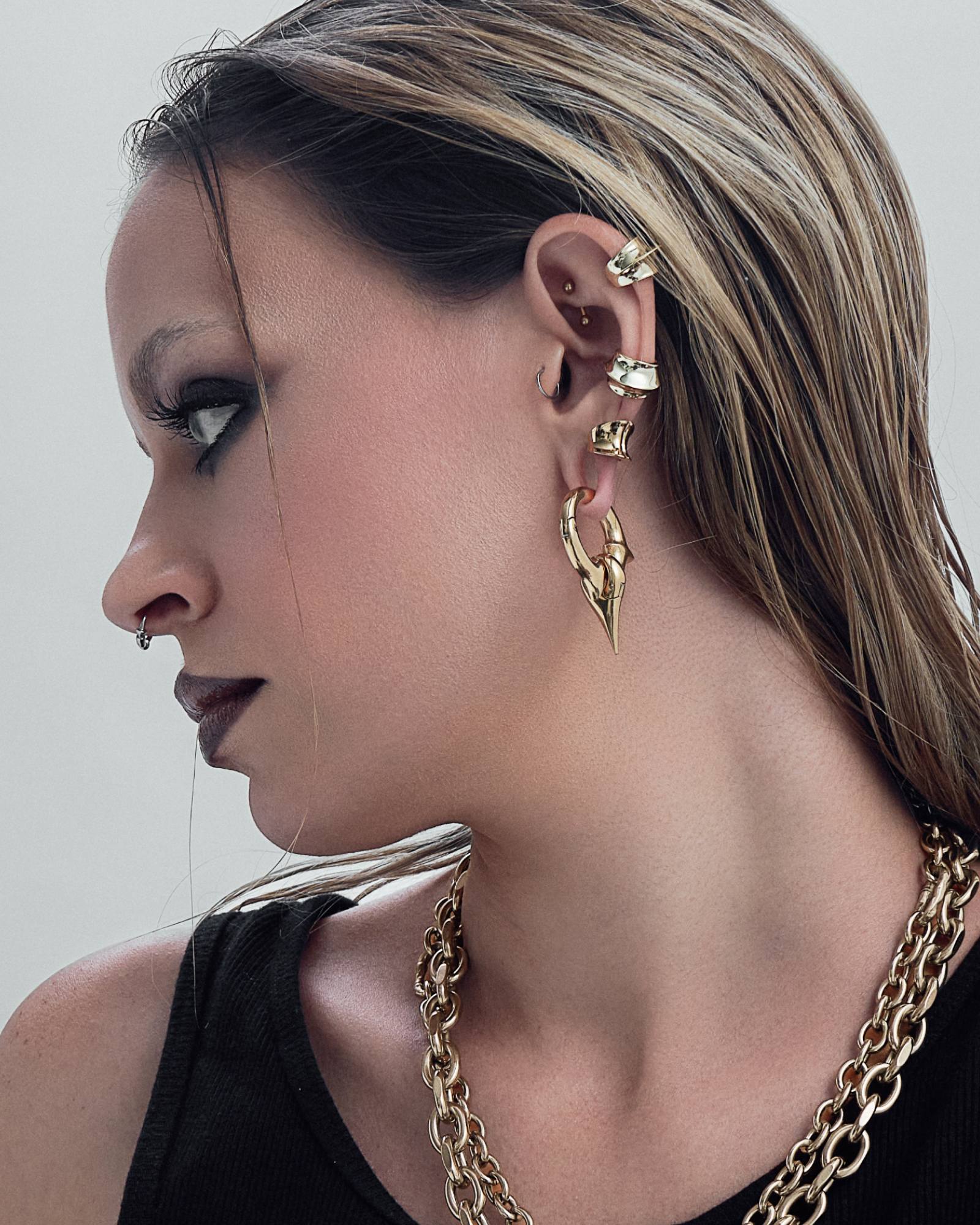 Demonia Covenant Ear Cuff 🖤