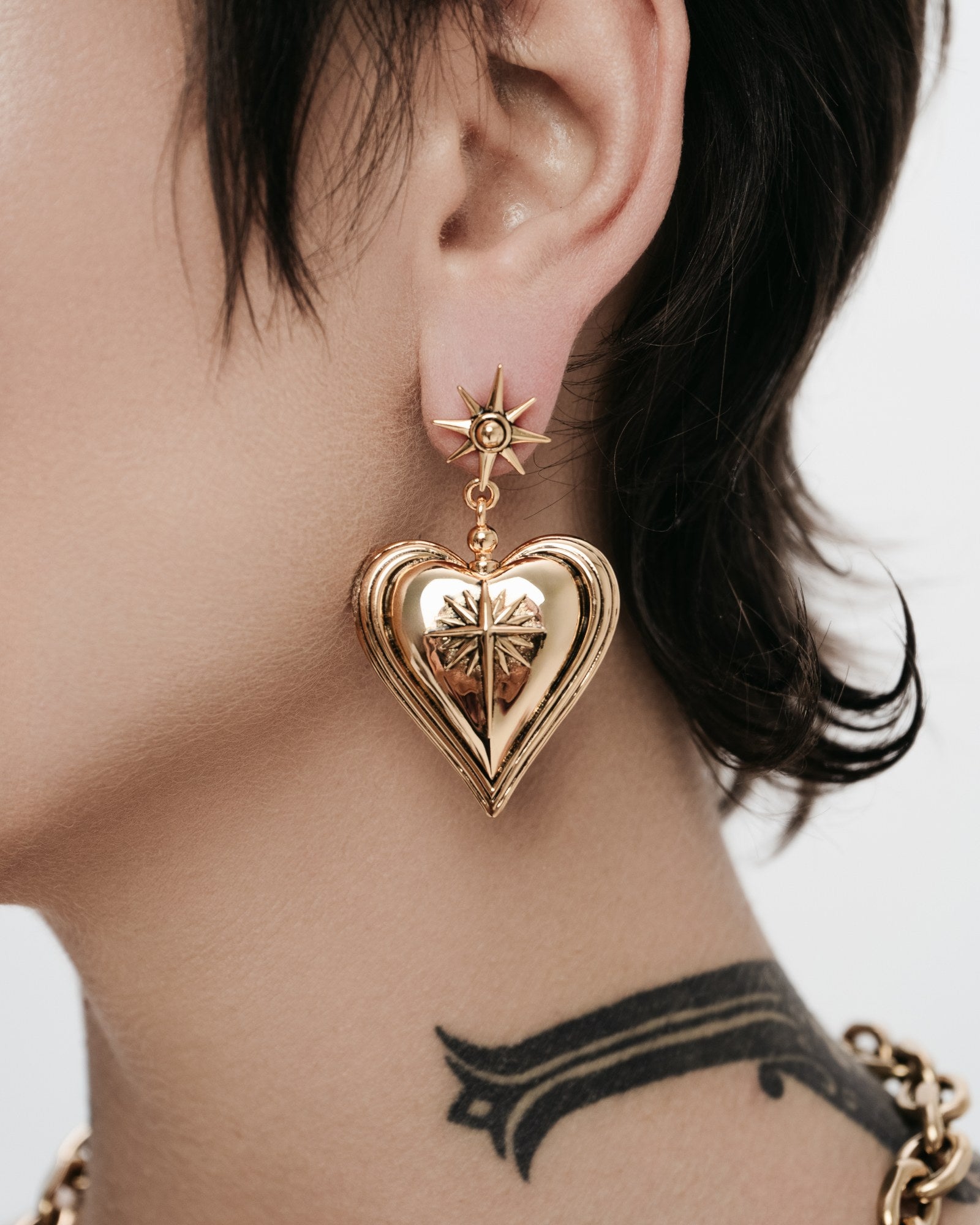 Demonia Sanctum Earrings 🖤