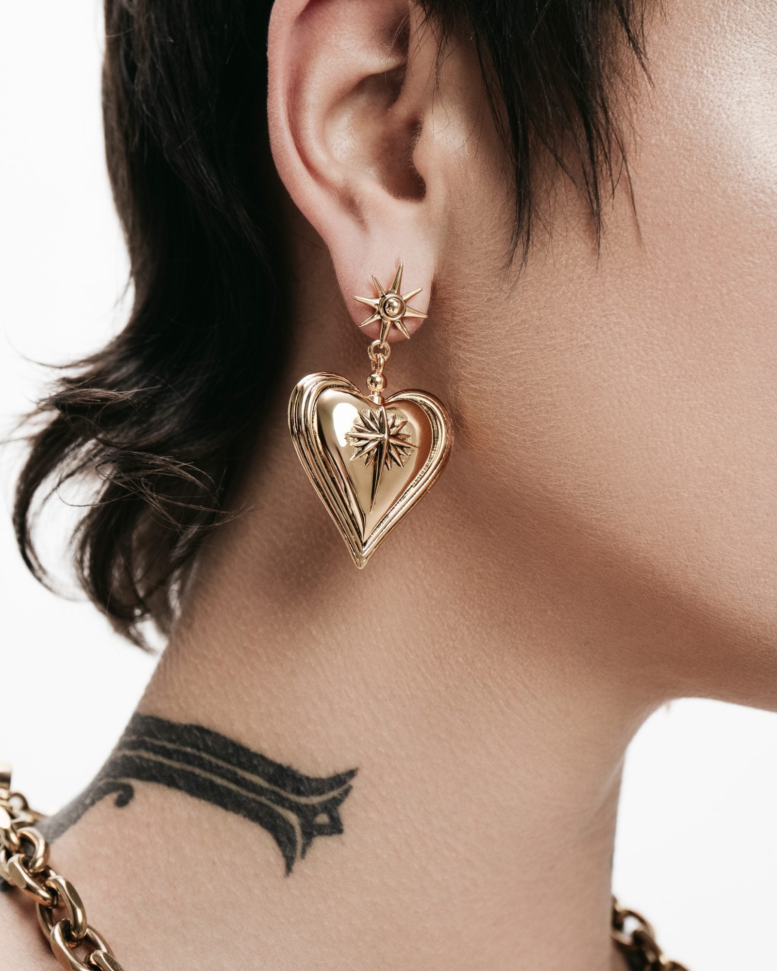 Demonia Sanctum Earrings 🖤