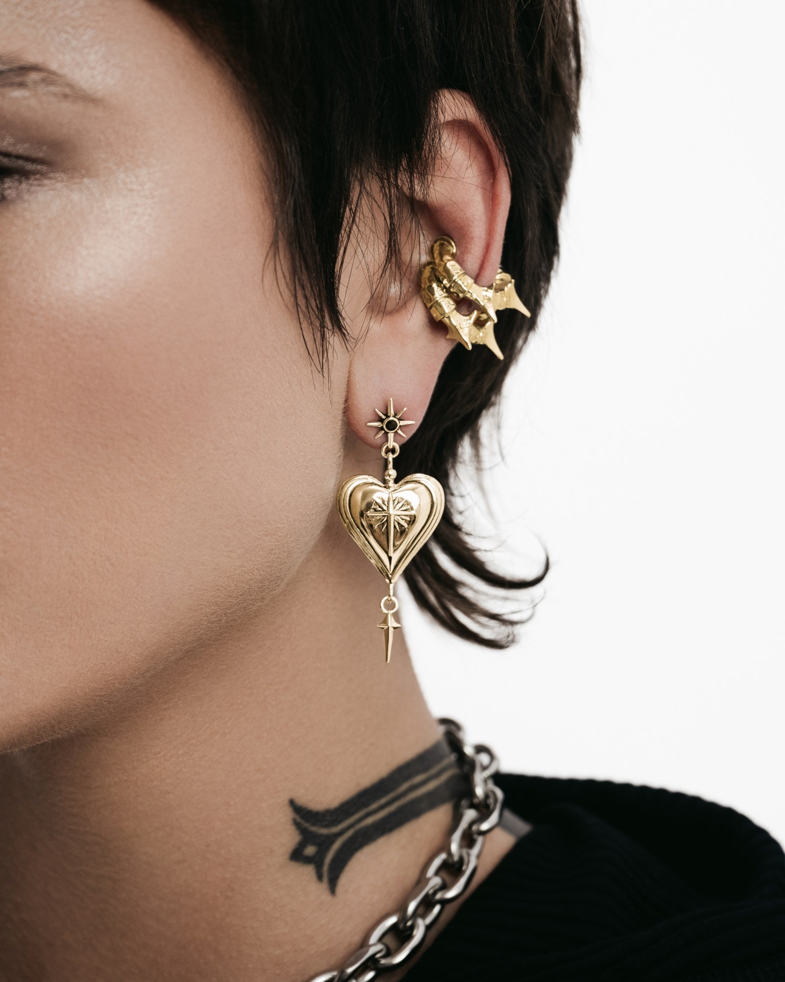 Demonia Sanctum Mini Earrings 🖤