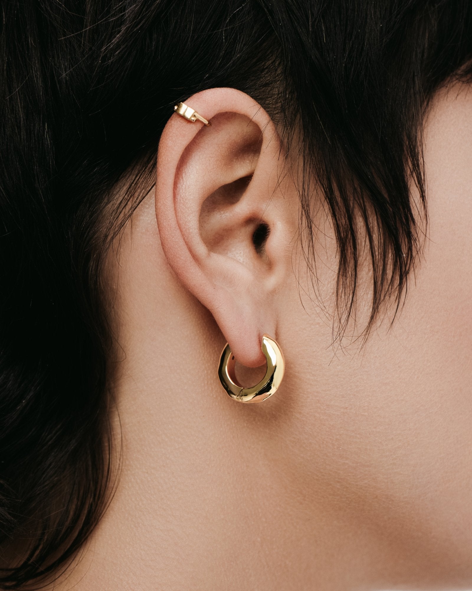 Demonia Sync Earrings 🖤