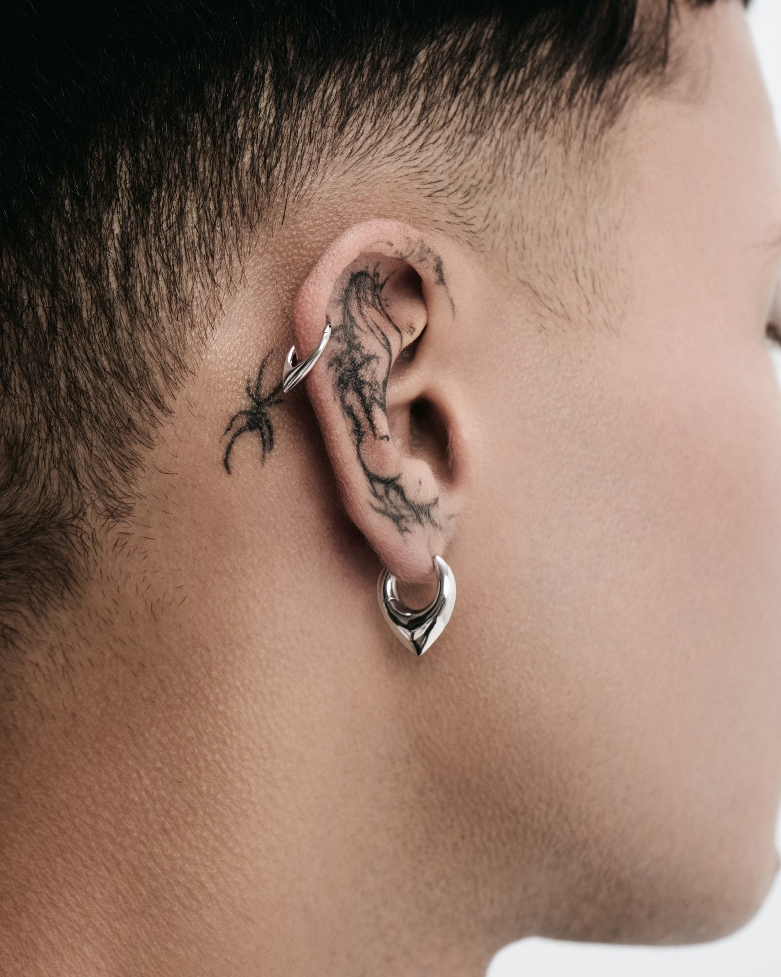 Demonia Vox Mini Earrings 🖤