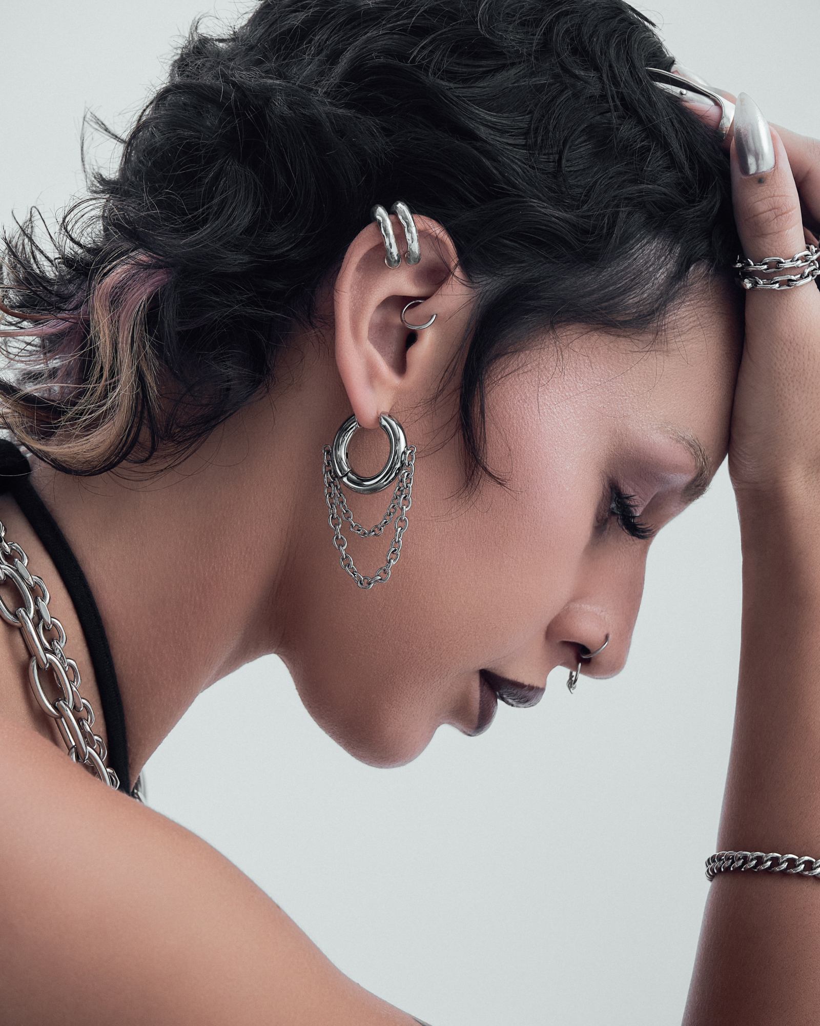 Demonia Obscura Chain Earrings 🖤