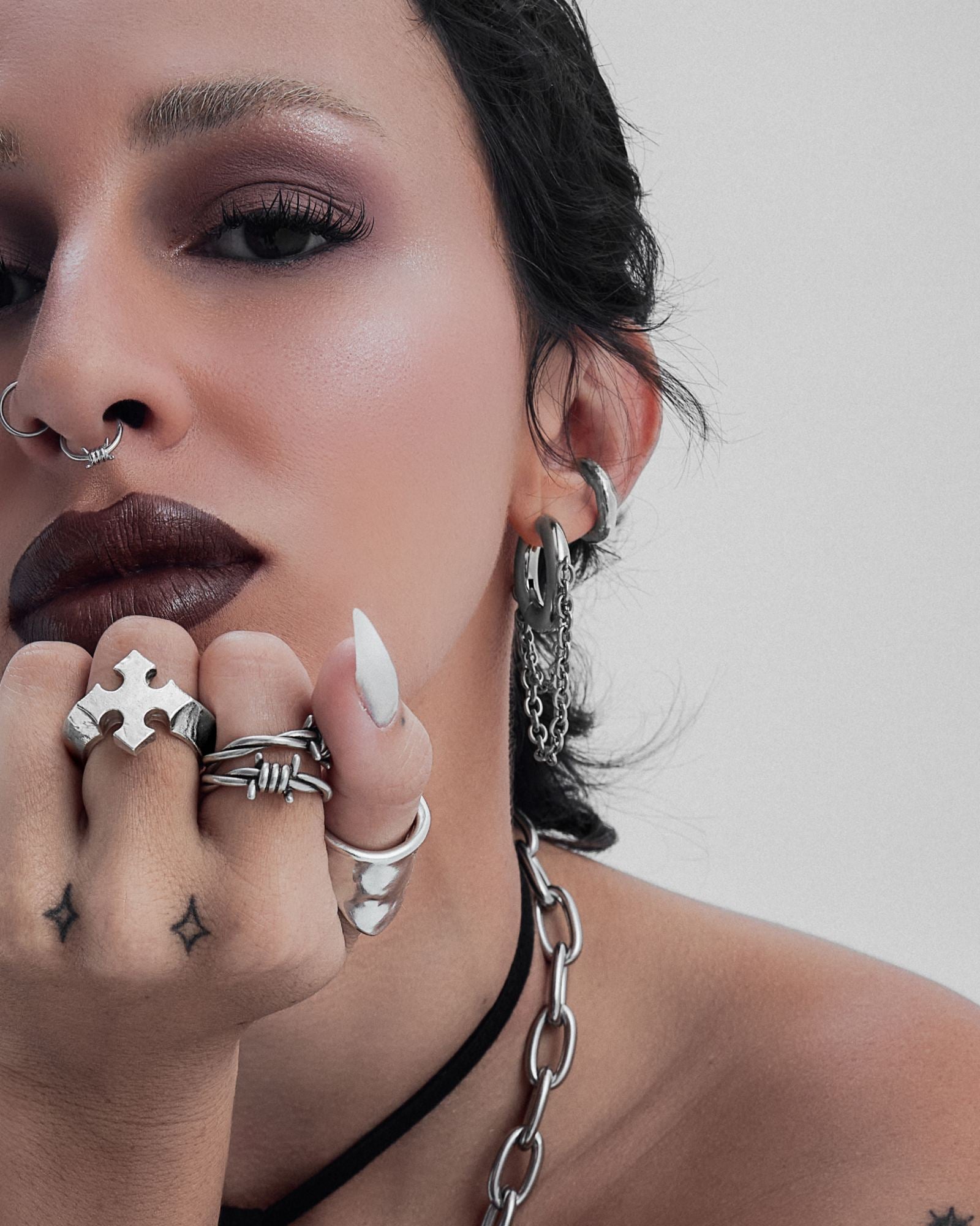 Demonia Obscura Chain Earrings 🖤