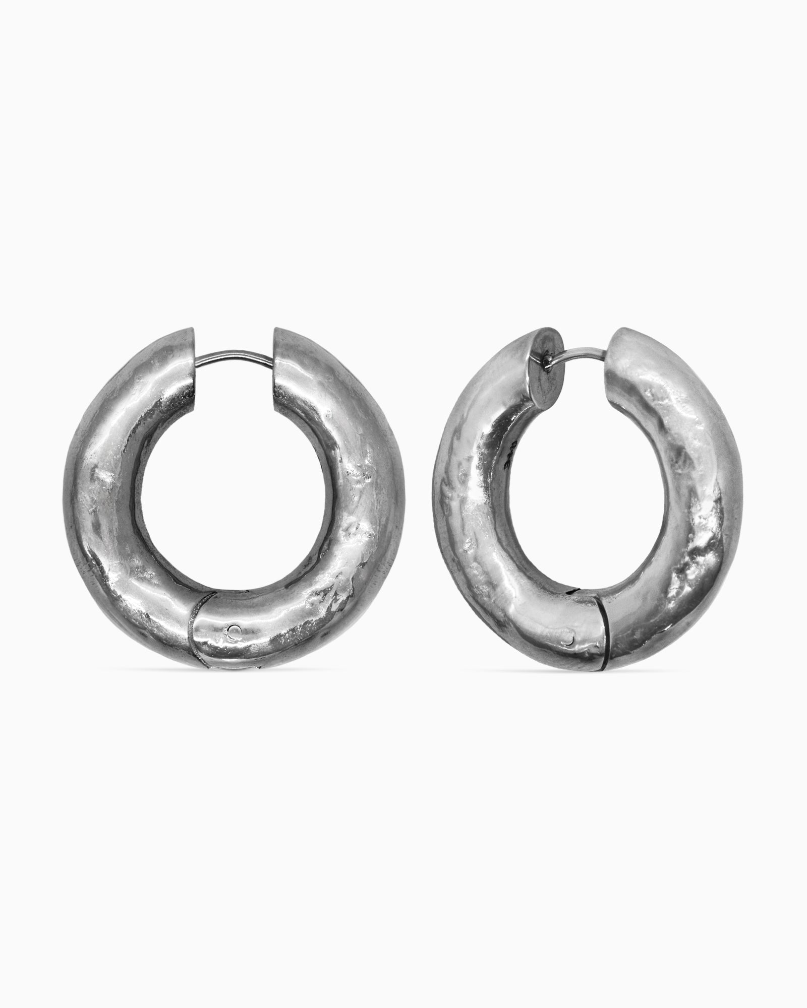 Demonia Orbit Earrings 🖤