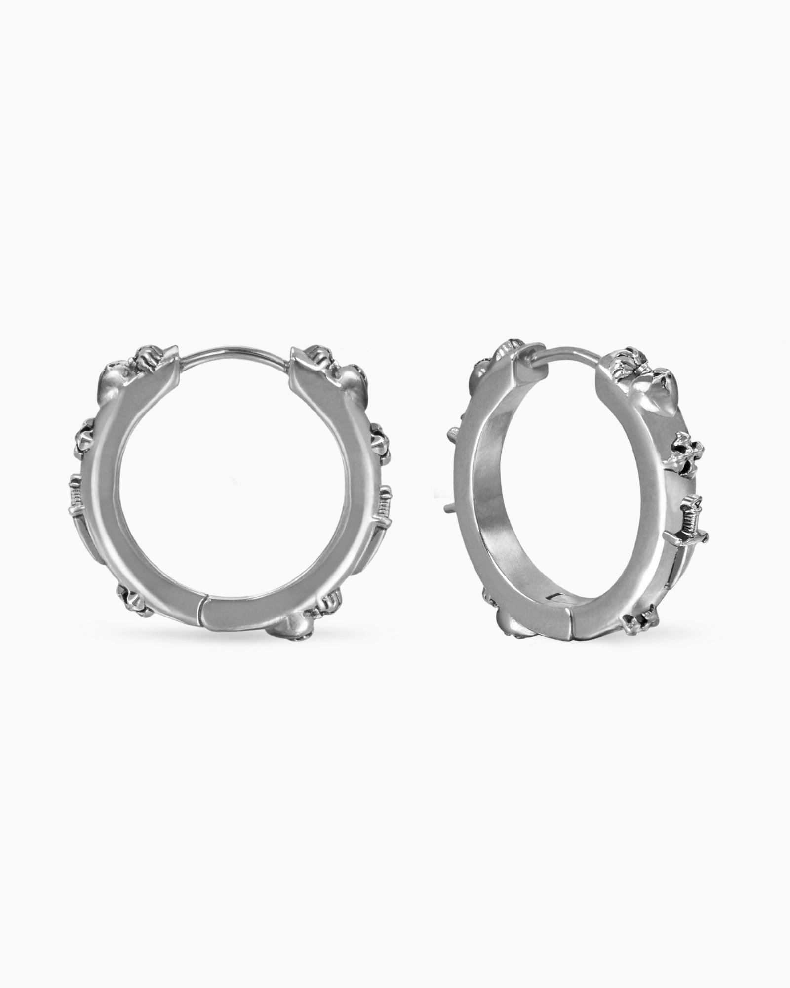 Demonia Trinity Earrings 🖤