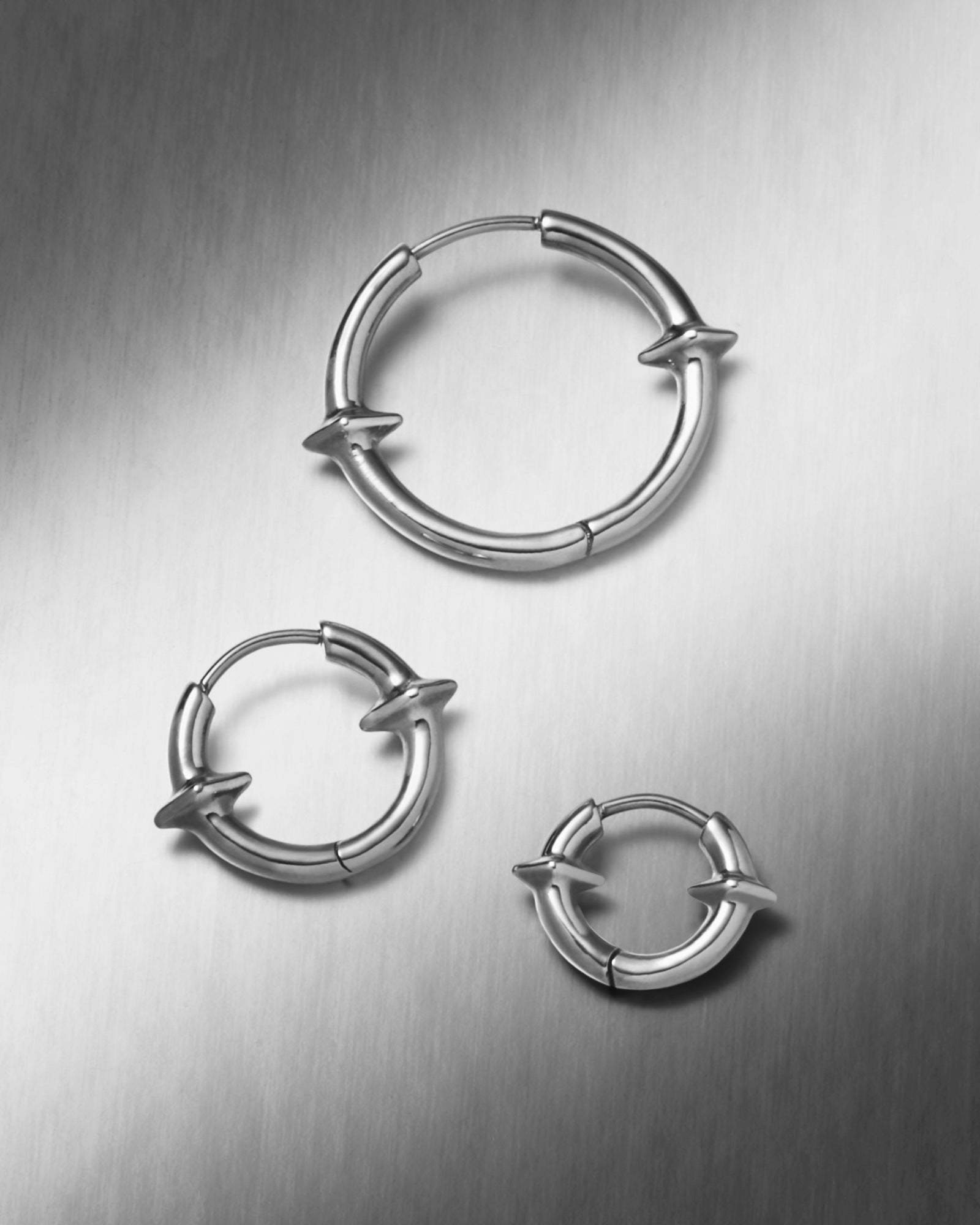 Demonia Qria Hoop Earrings Set 🖤