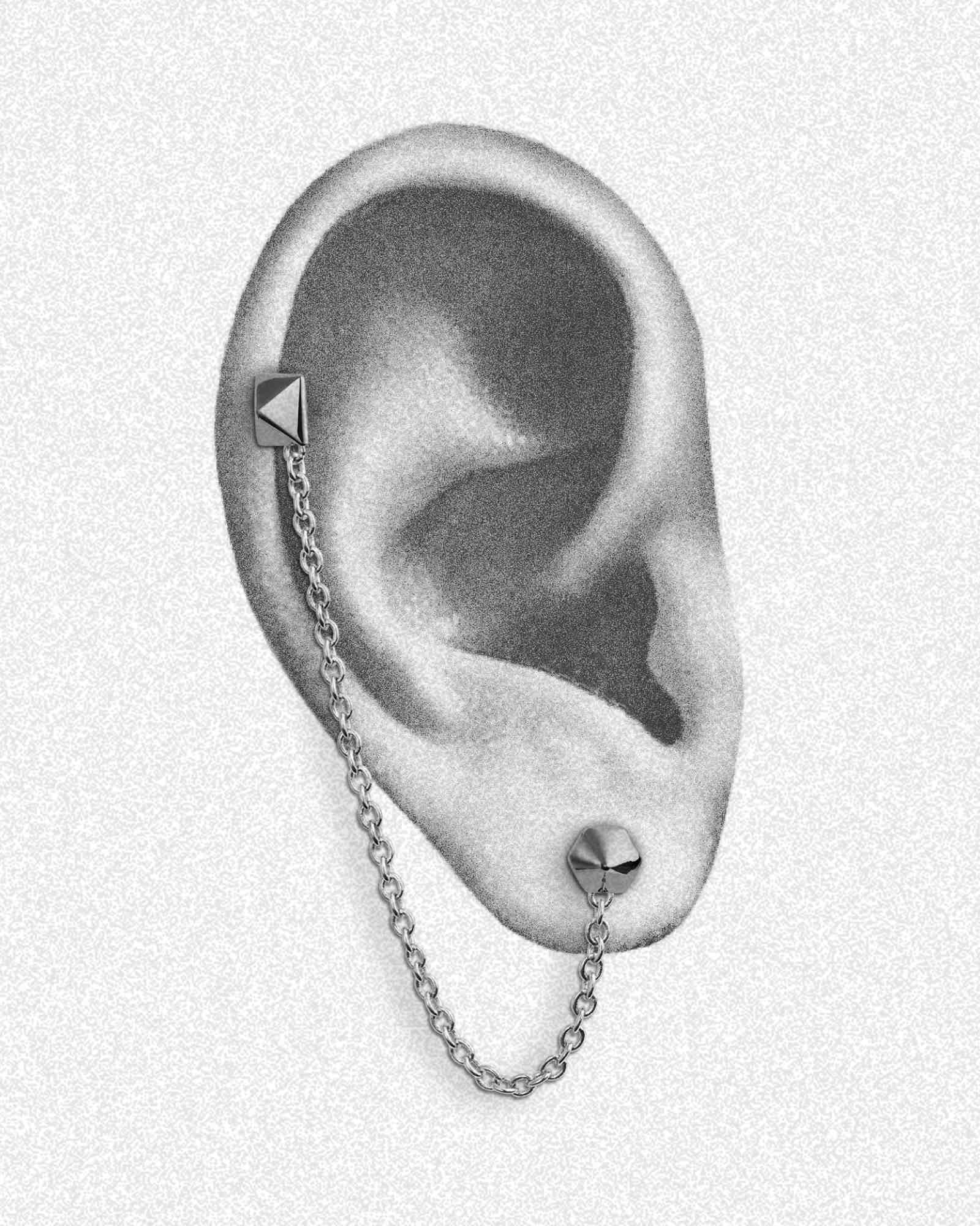 Demonia Sync Chain Earrings π€