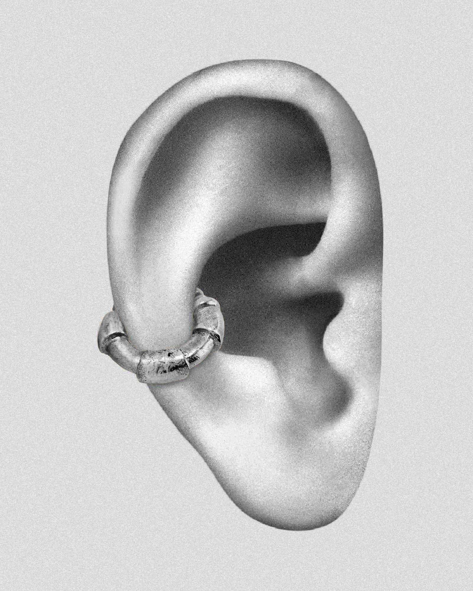 Demonia Temple Ear Cuff π€