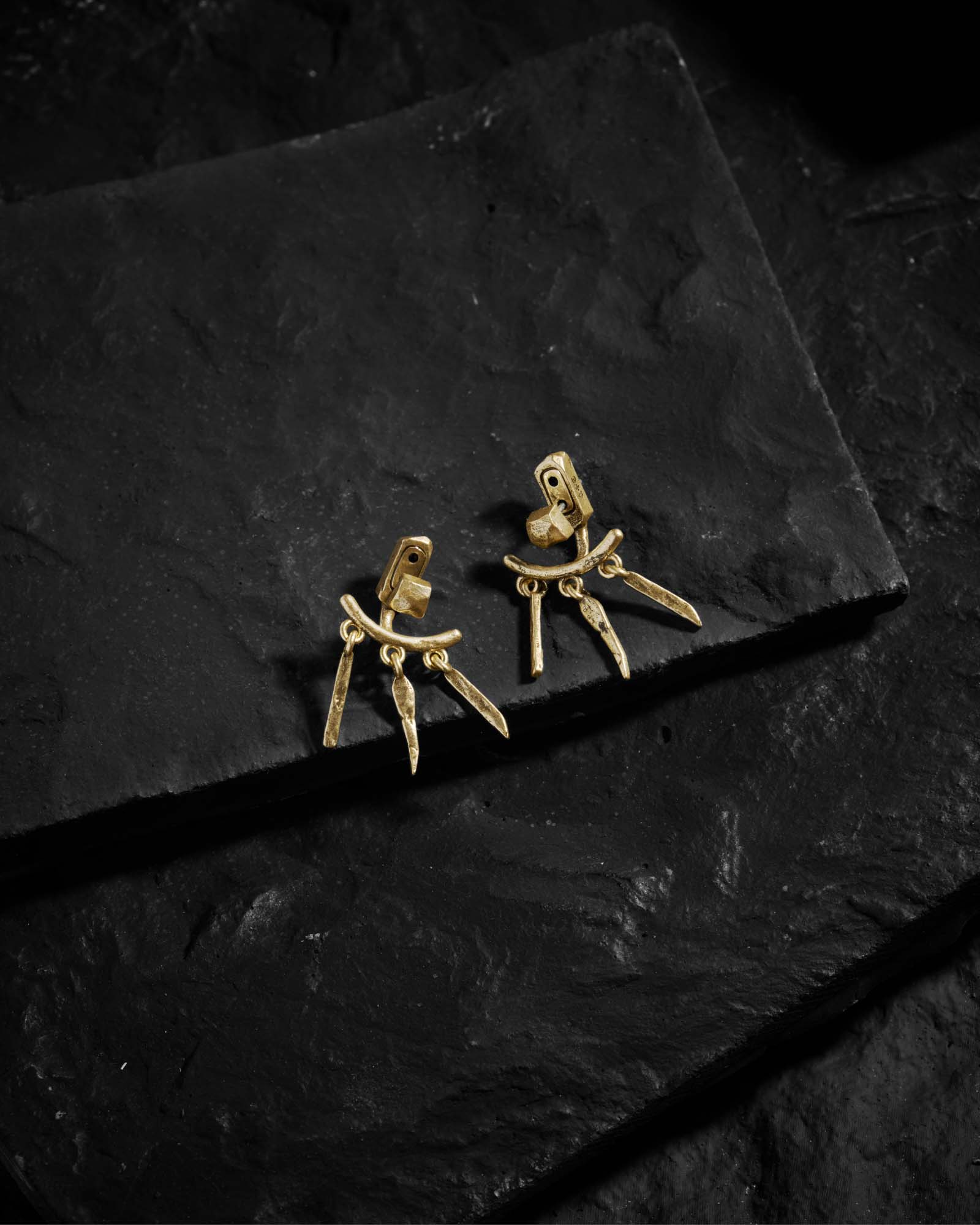 Demonia Ninth Earrings 🖤