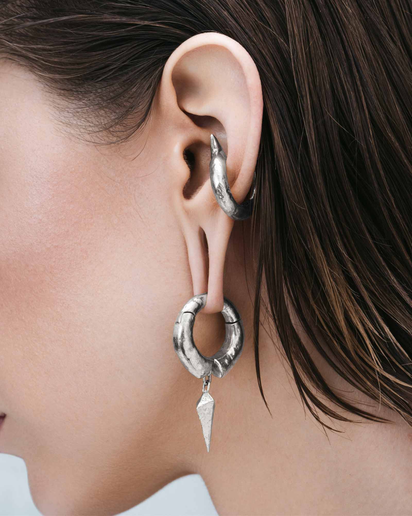 Demonia Auric Hangers π€