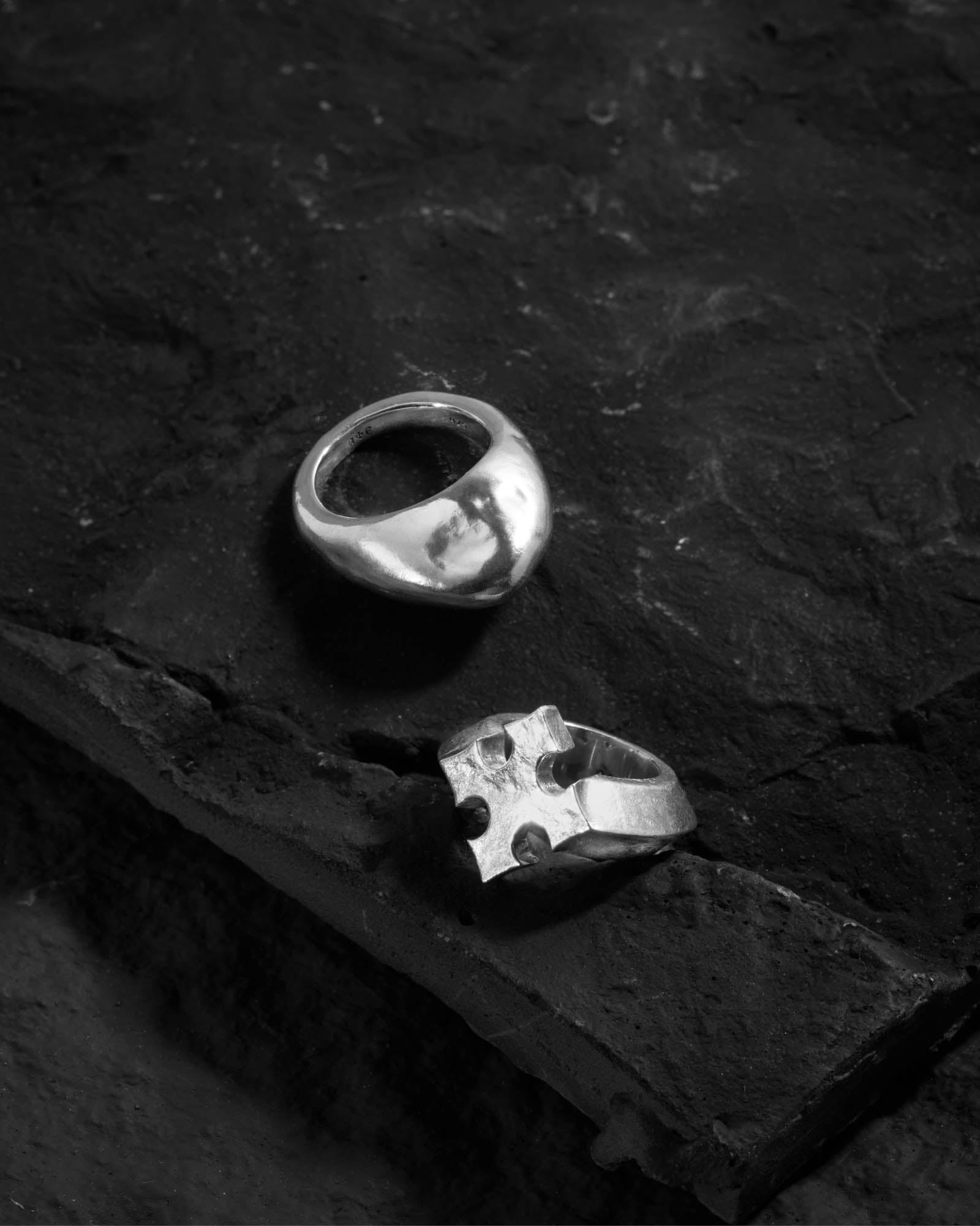 Demonia Tome Ring 🖤