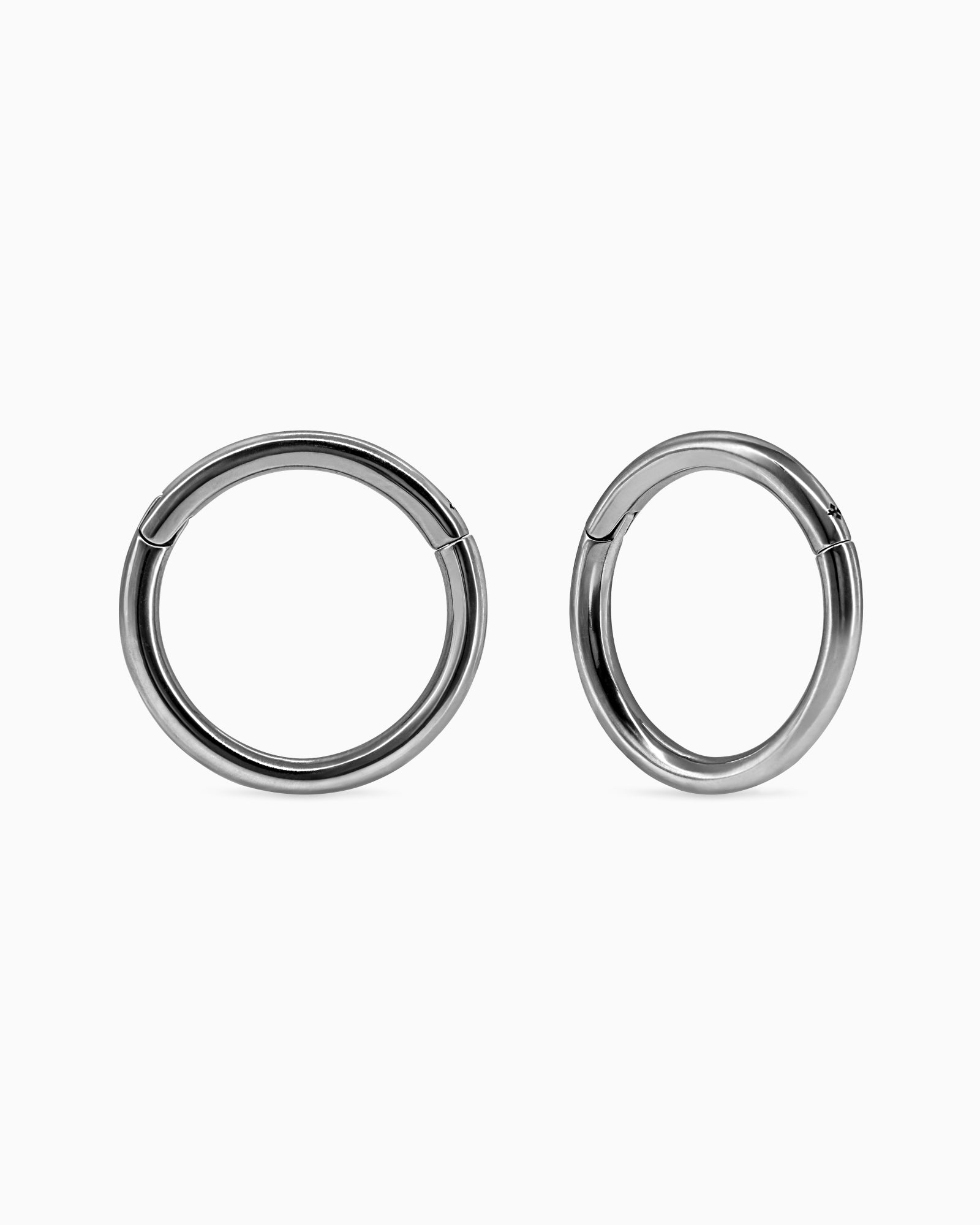 Demonia Classic Halo Hangers (Medium) 🖤