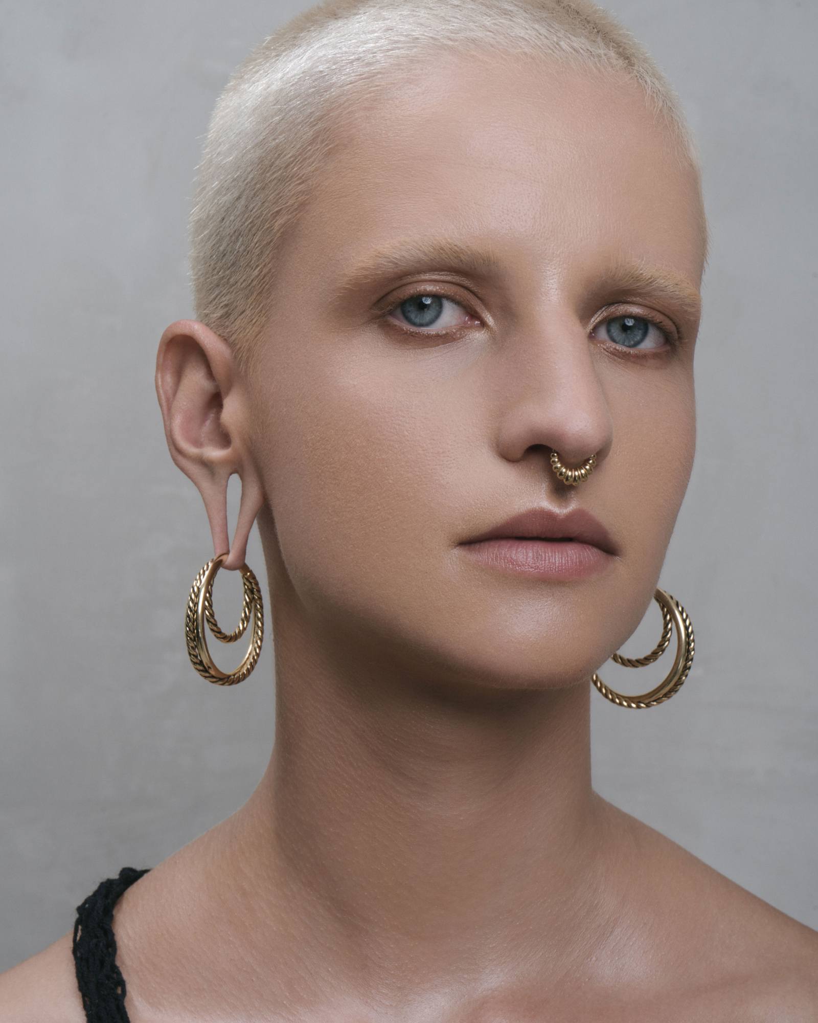 Demonia Essa Hoop Hangers π€