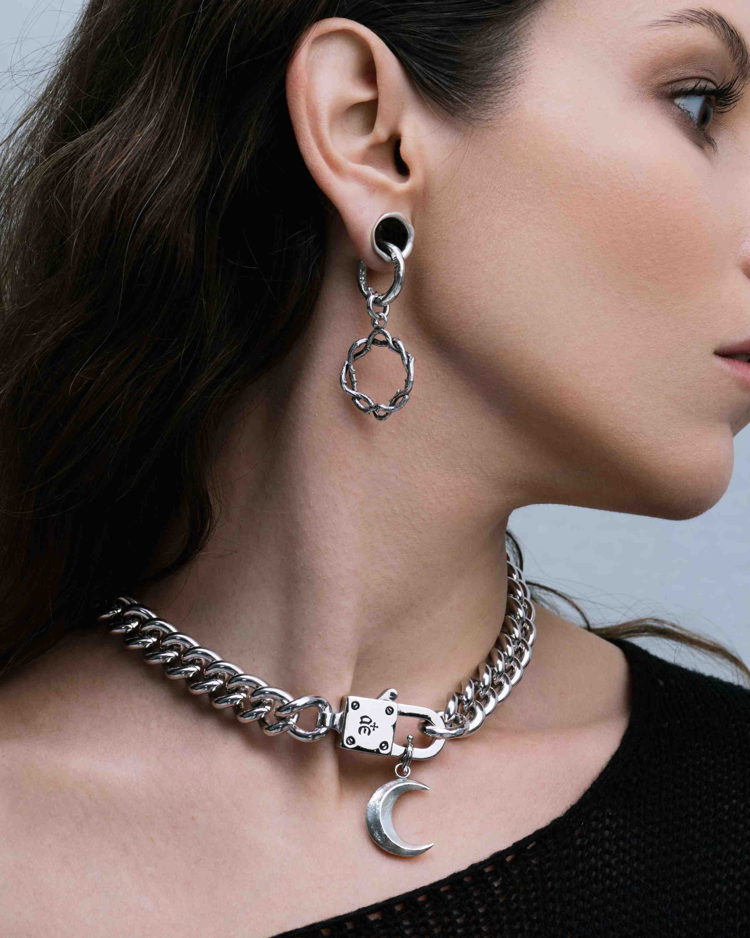 Demonia Camelot Charm 🖤