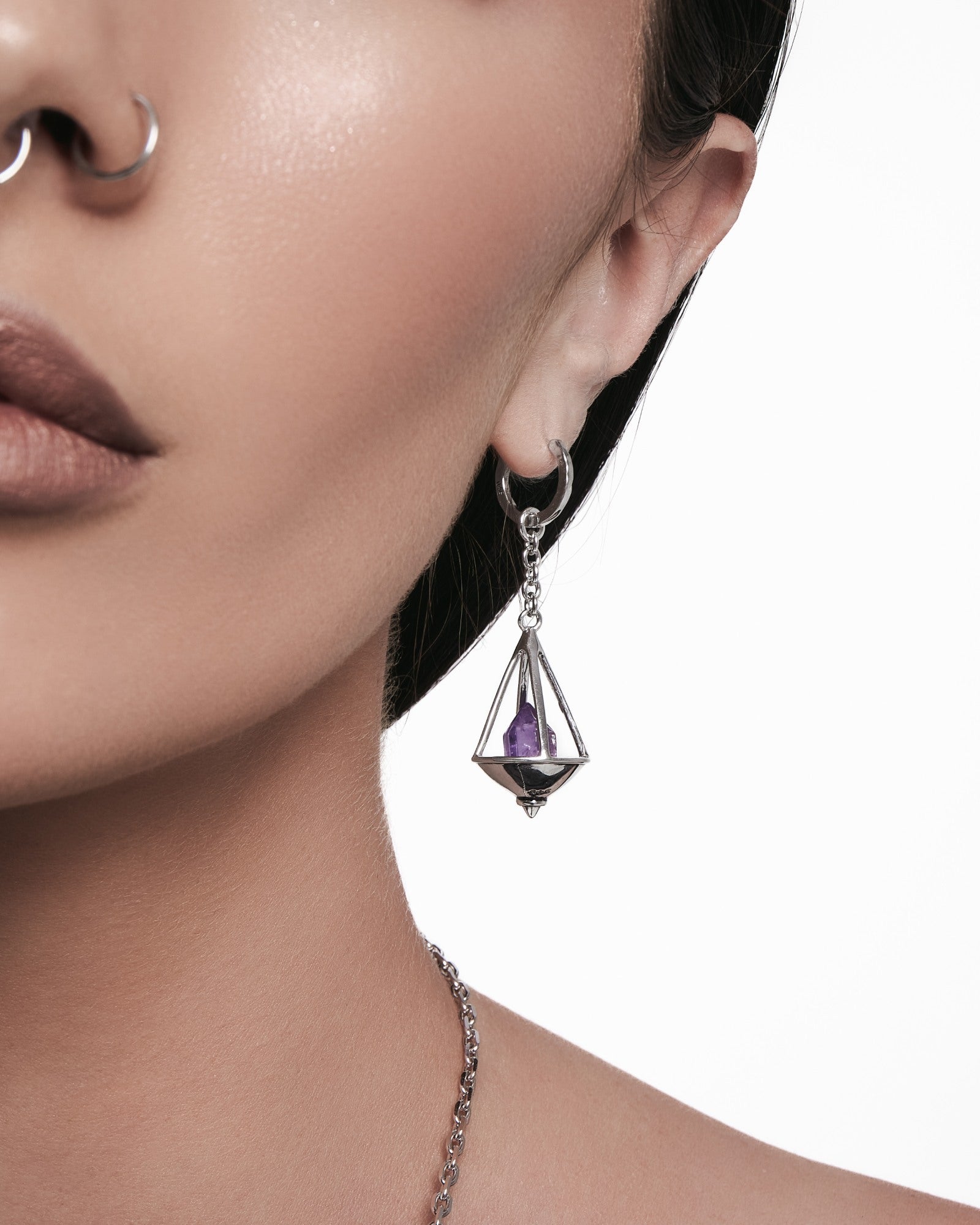 Demonia Auria Crystal Charm 🖤