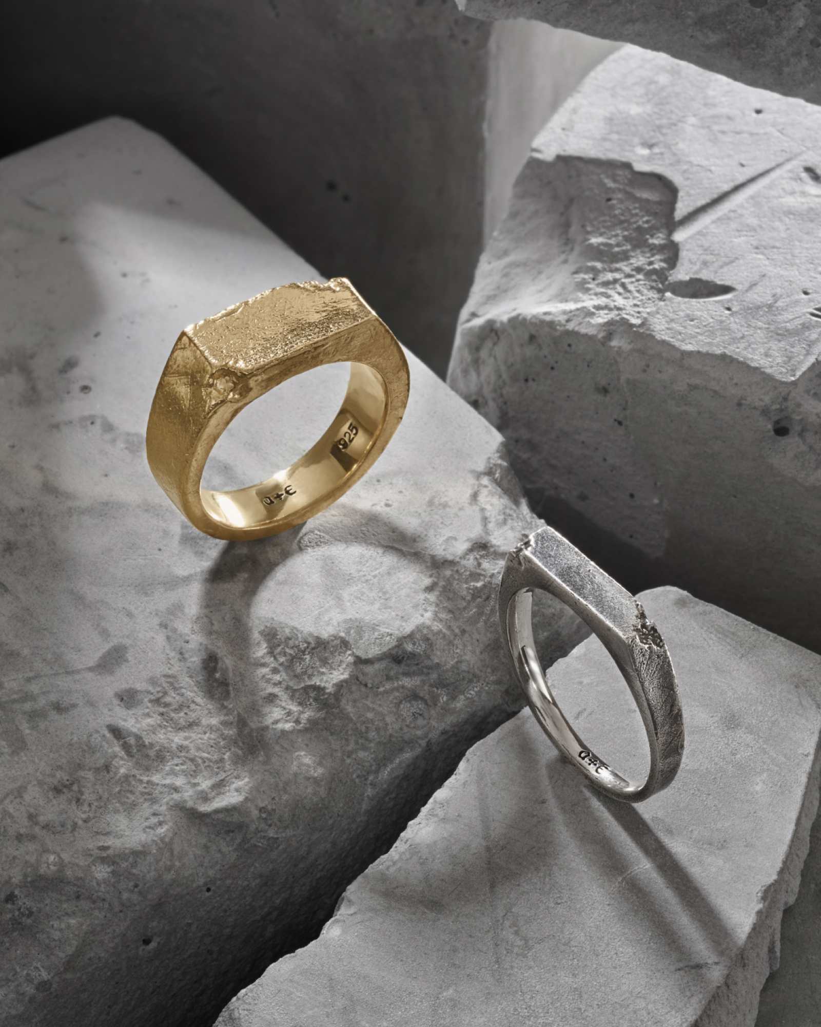 Demonia Brute Signet Ring π€