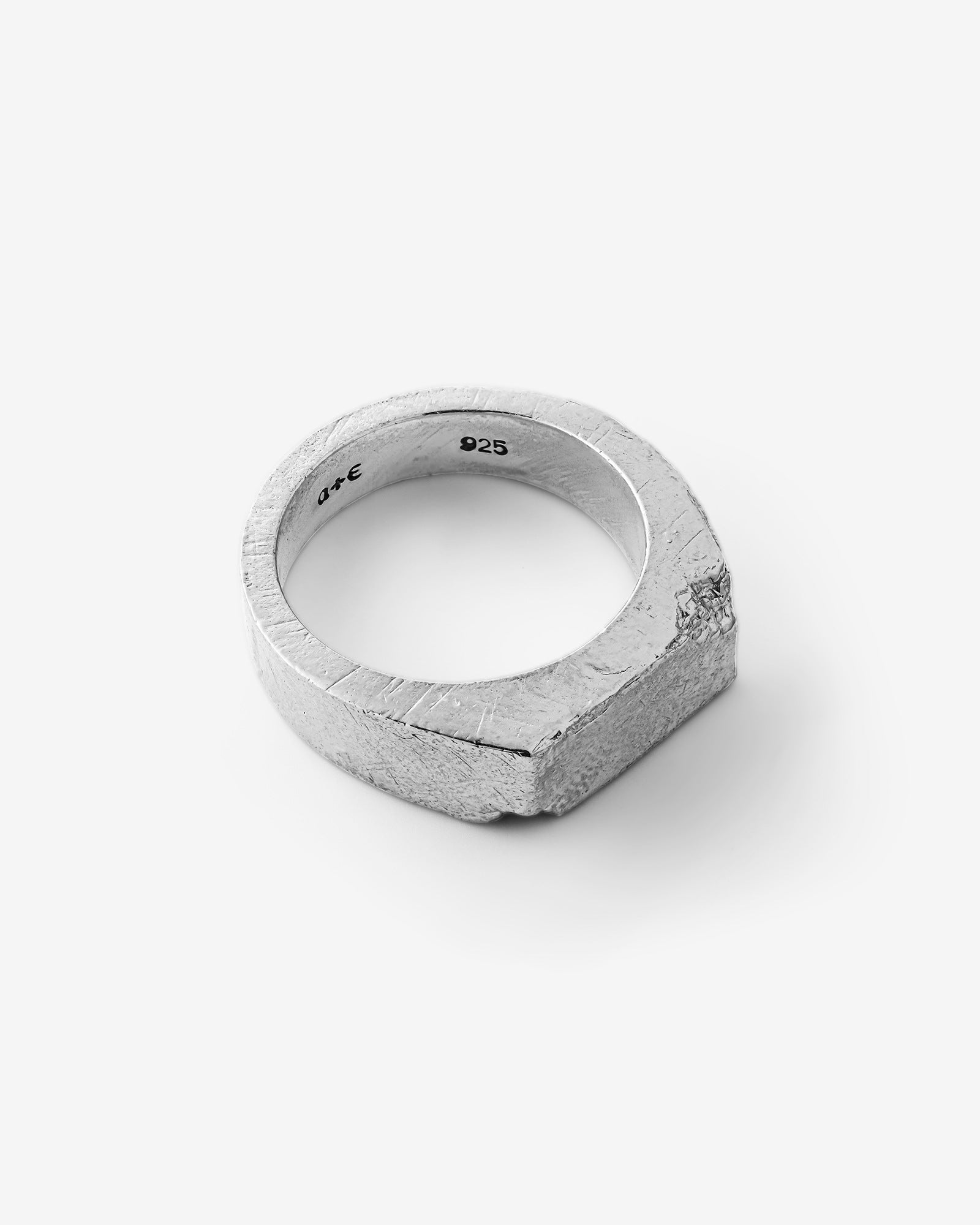 Demonia Brute Signet Ring π€