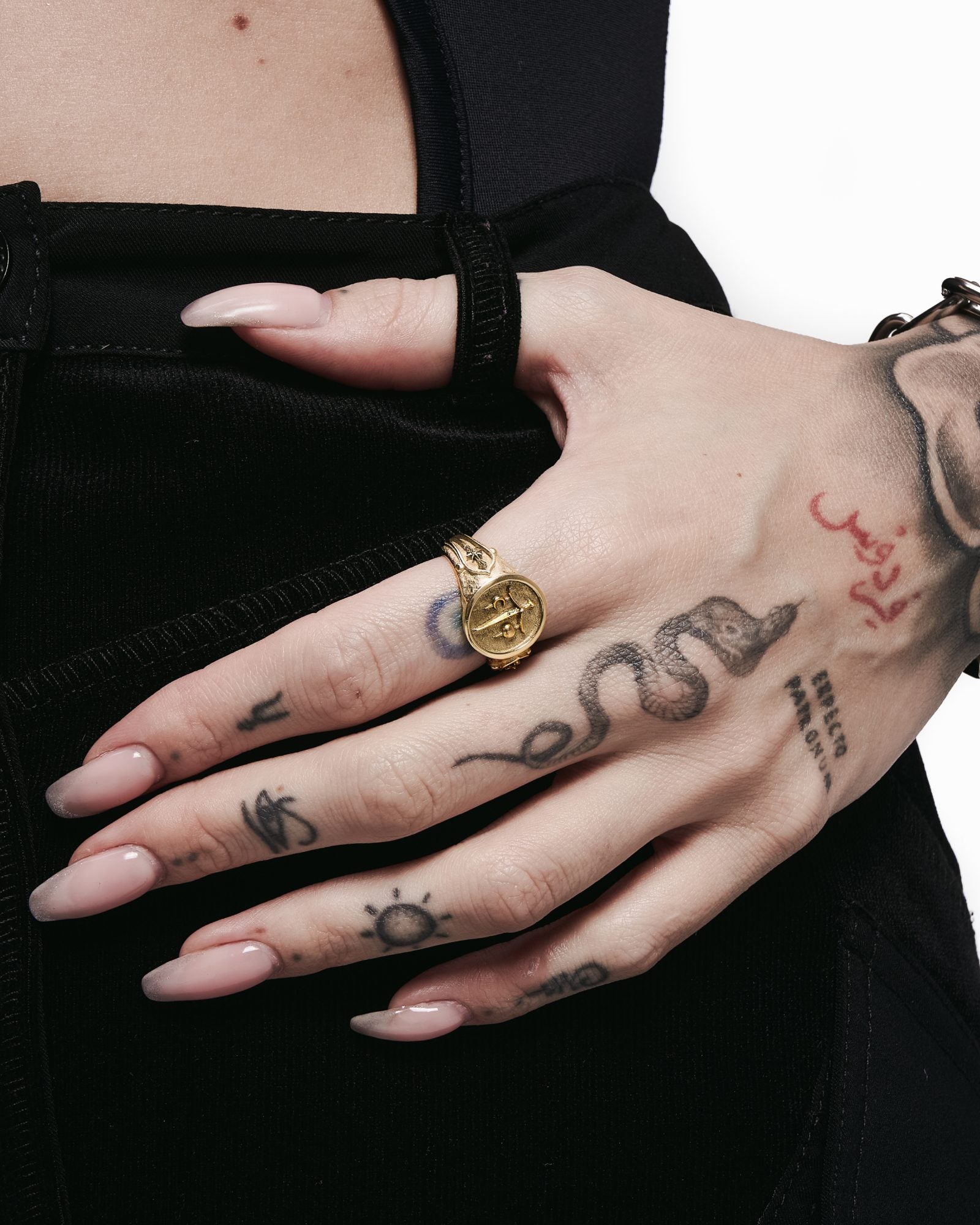 Demonia Syzygy Ring 🖤