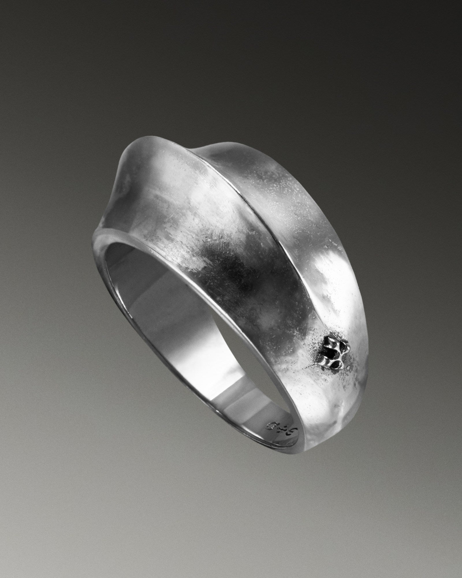 Demonia Covenant Ring 🖤