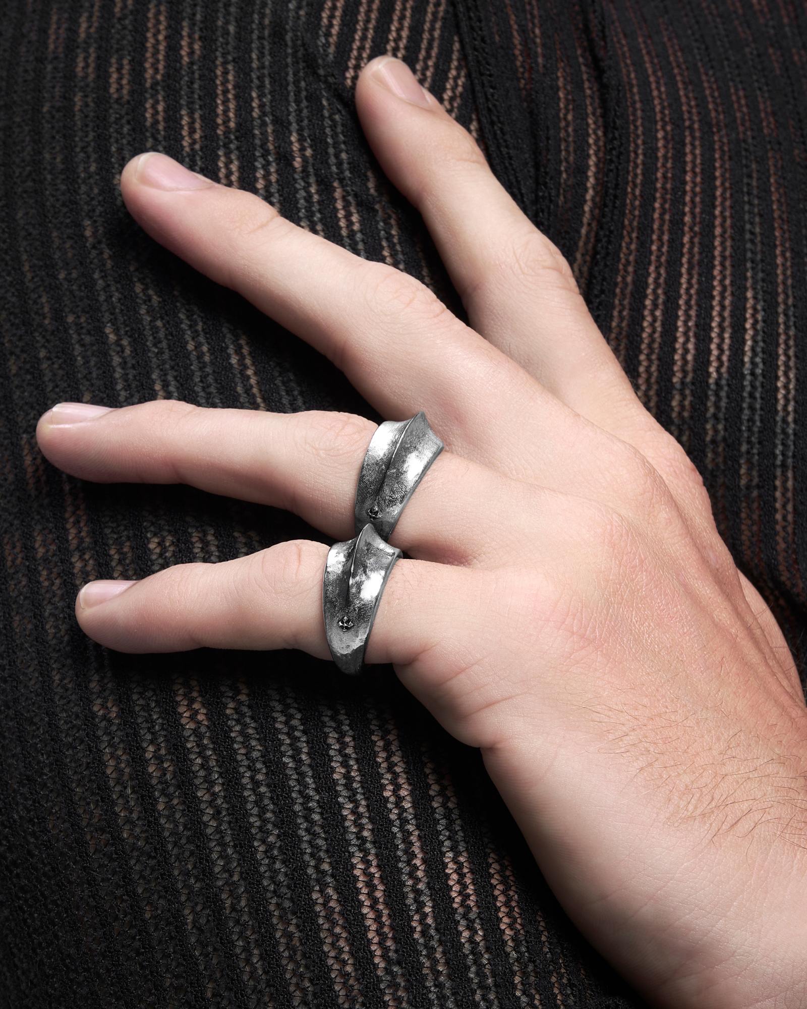 Demonia Covenant Ring 🖤