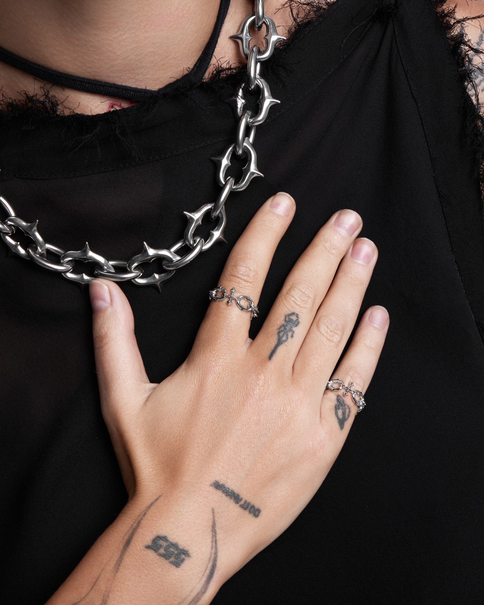 Demonia UNHOLY GRAIL  Chain Ring 🖤