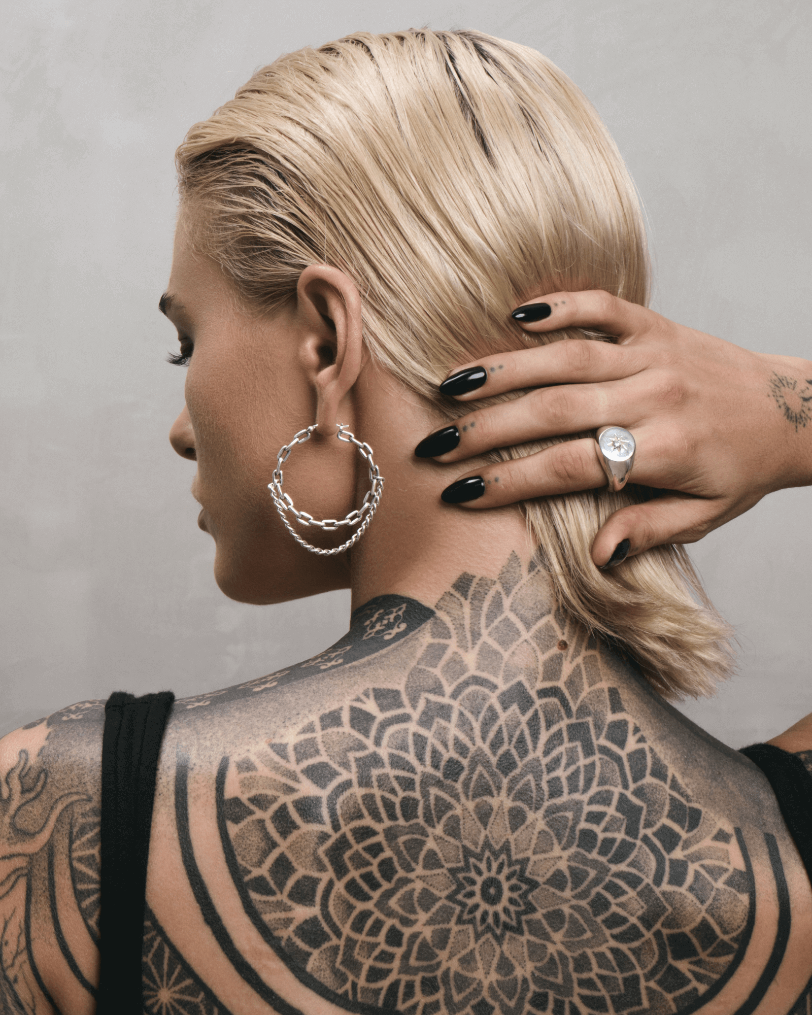 Demonia Lynx Chain Earrings π€