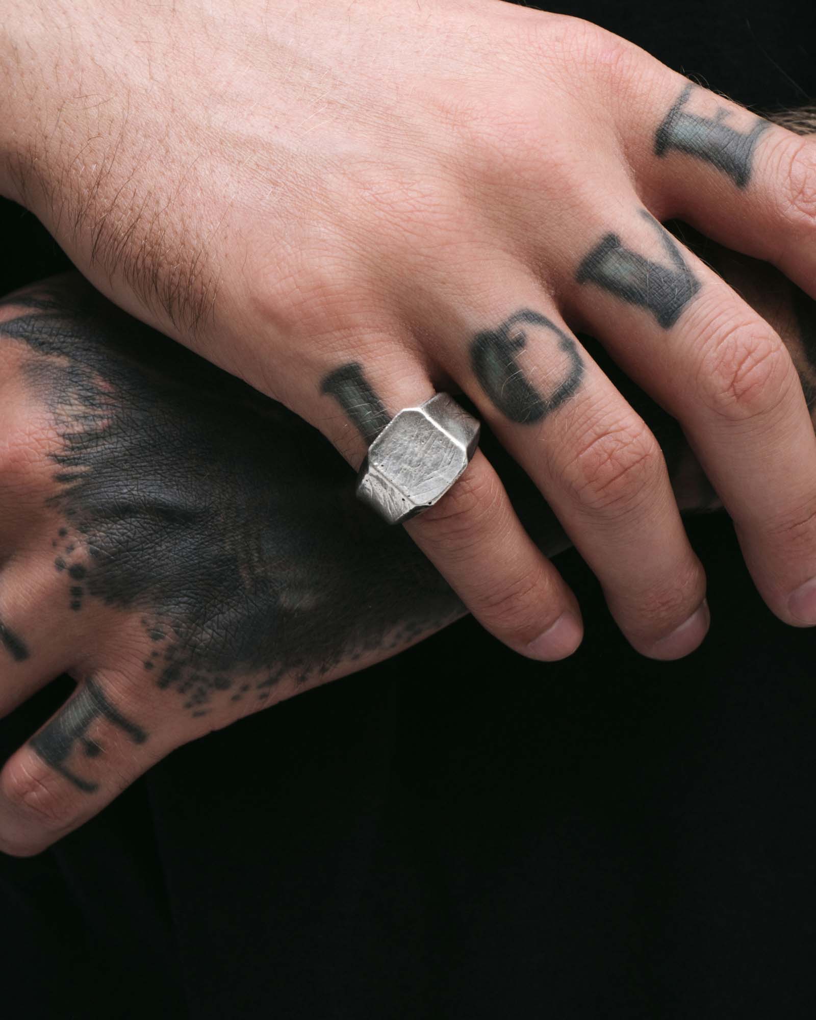 Demonia Prophet Signet Ring π€