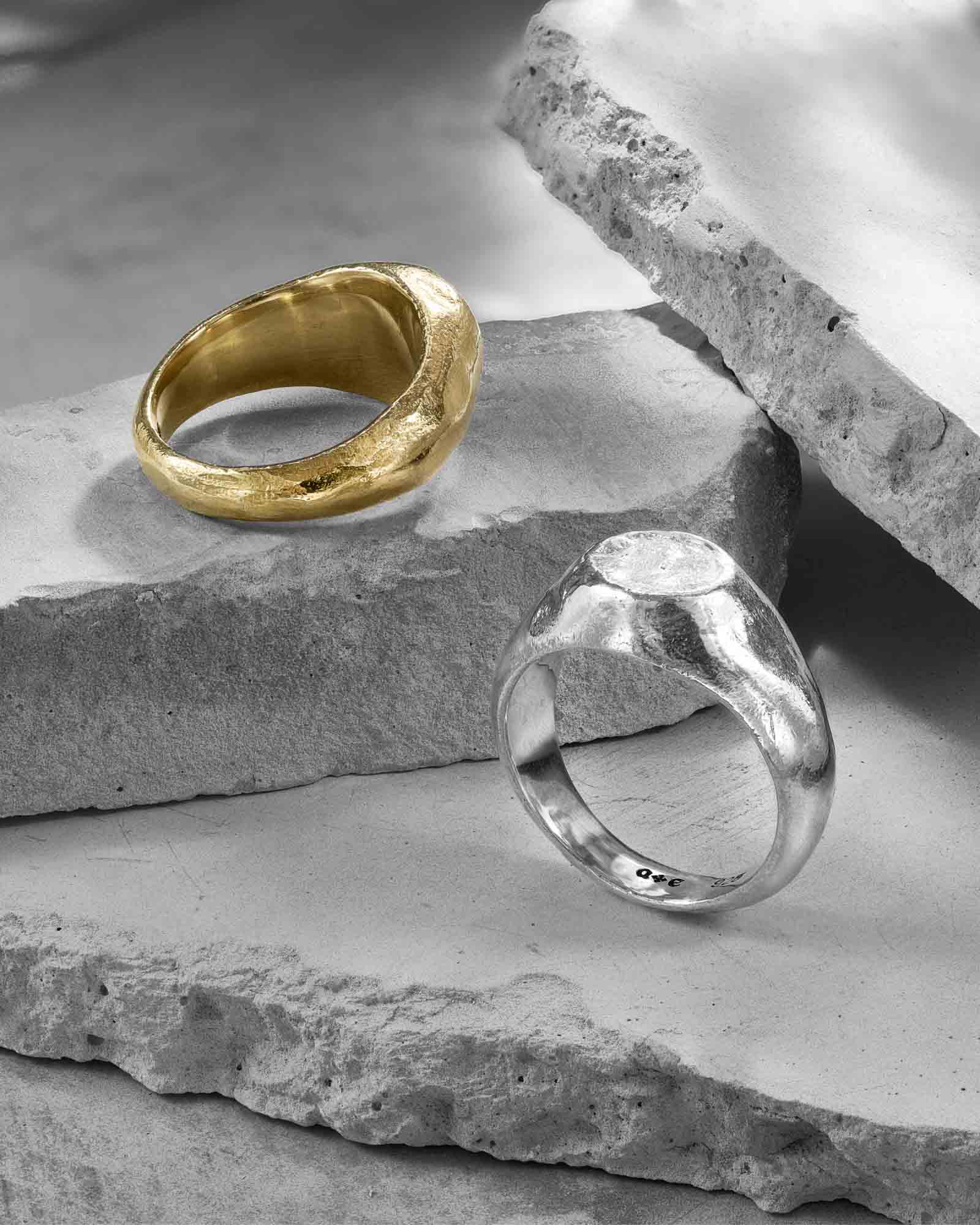 Demonia Oath Signet Ring 🖤