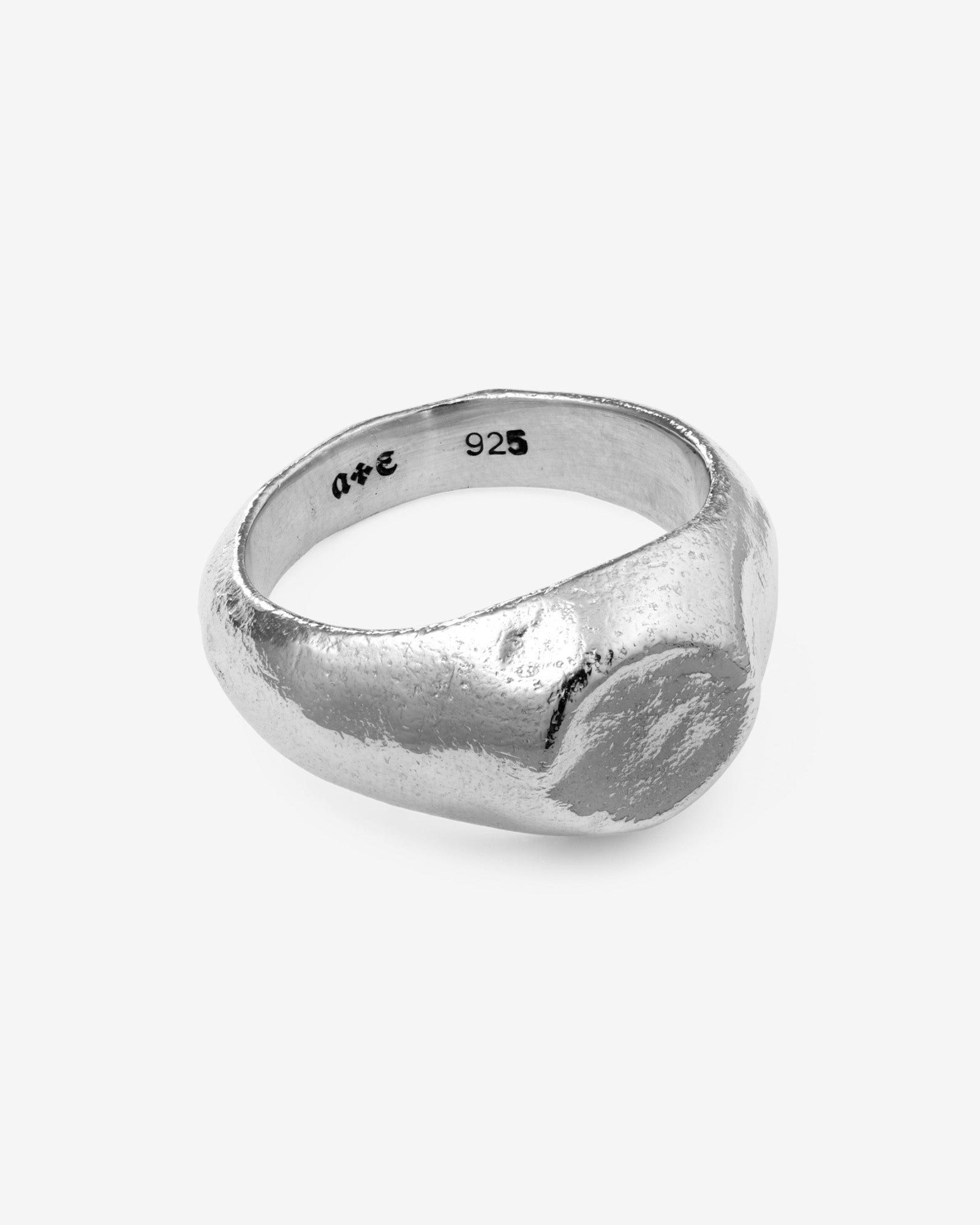 Demonia Oath Signet Ring 🖤