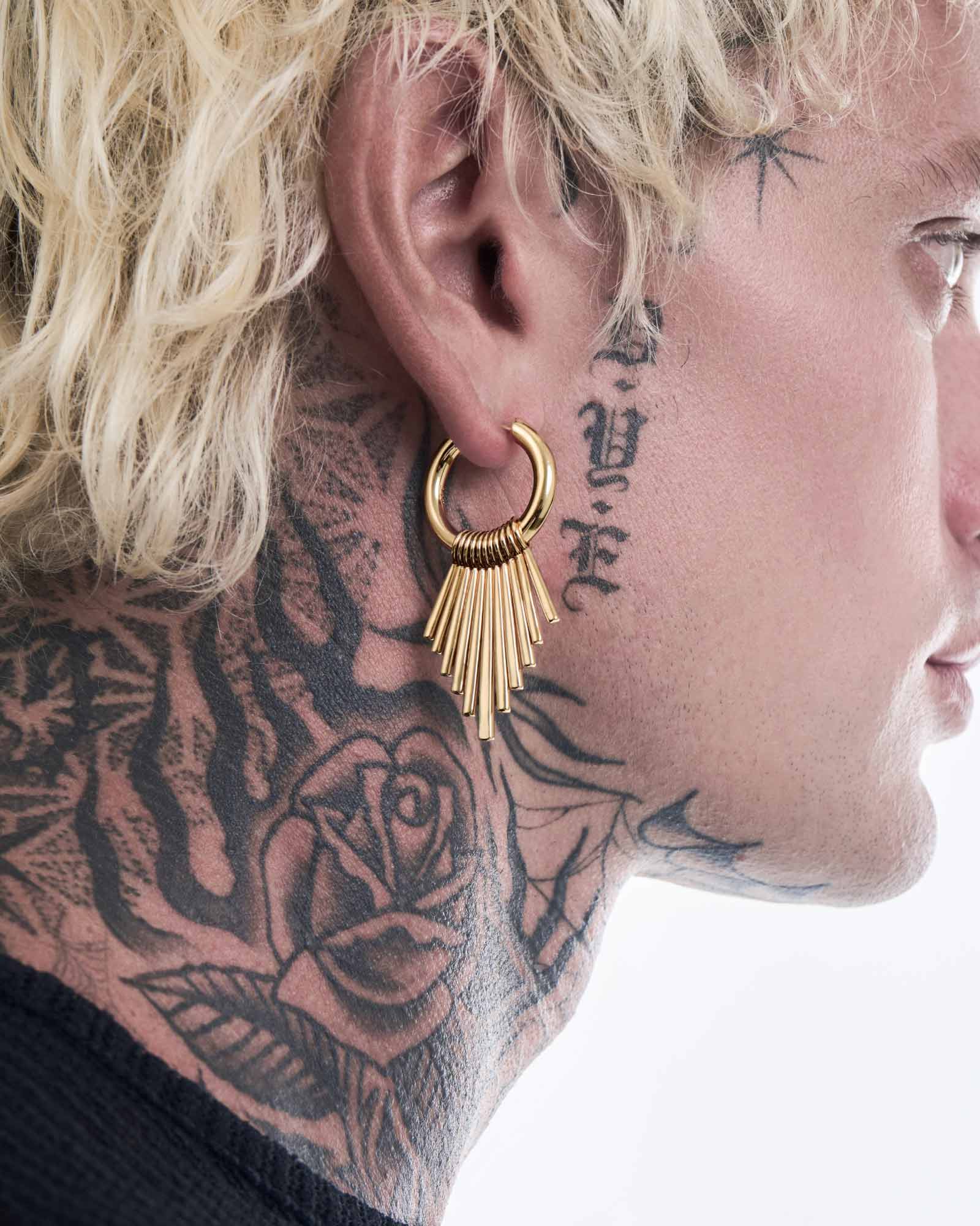 Demonia Maya Sunbeam Earrings 🖤
