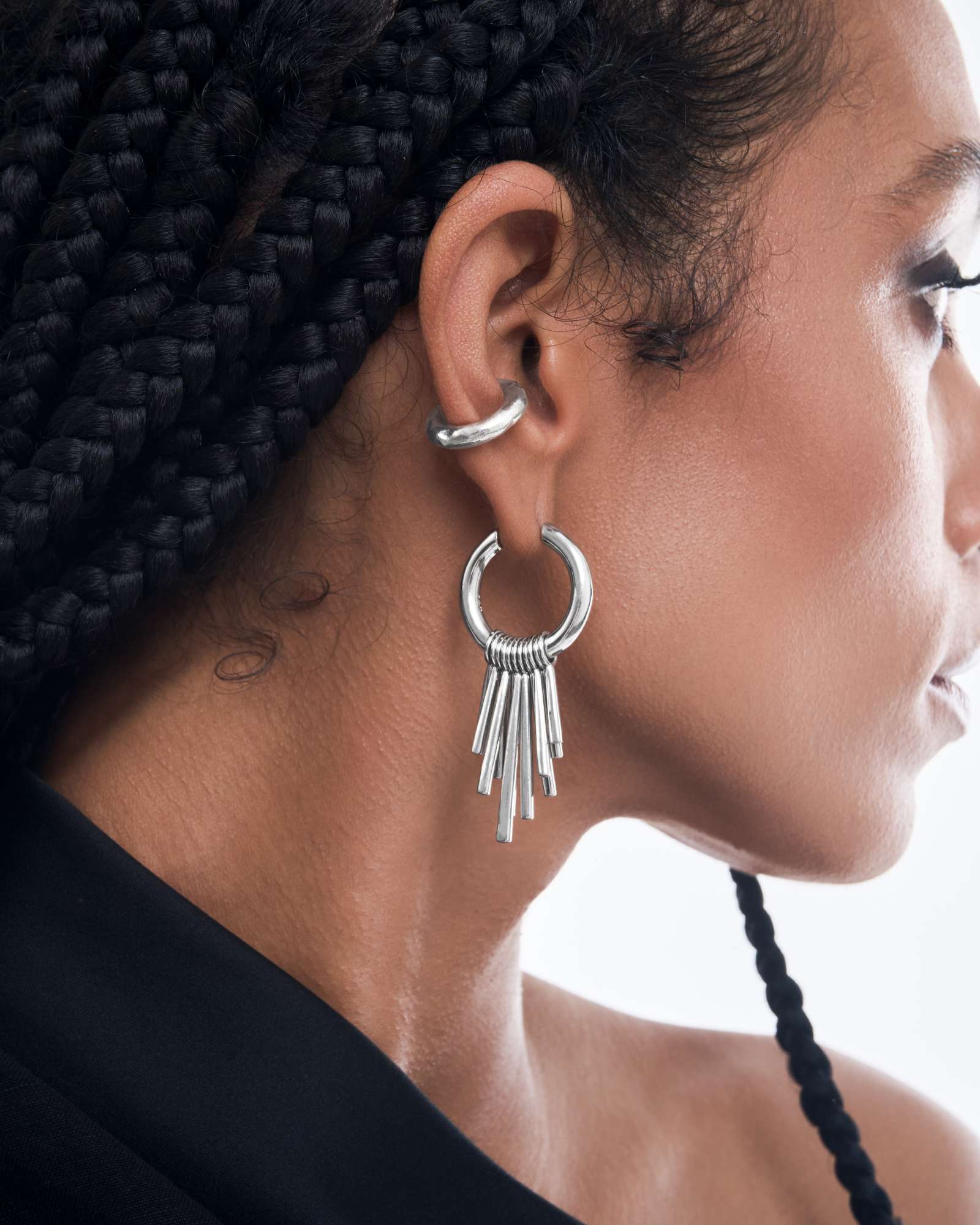 Demonia Maya Sunbeam Earrings 🖤