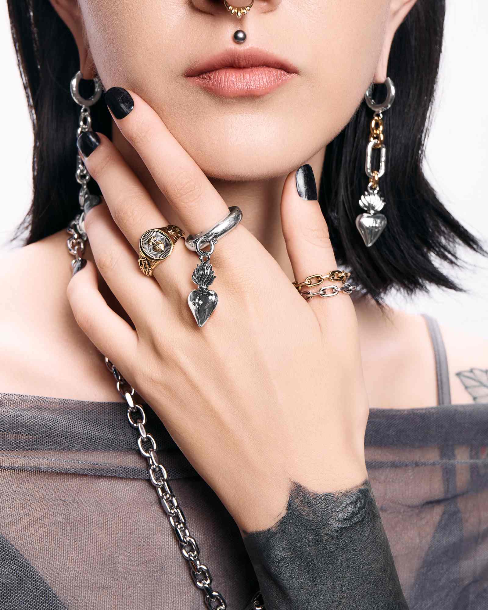 Demonia The Sacrament Ring 🖤