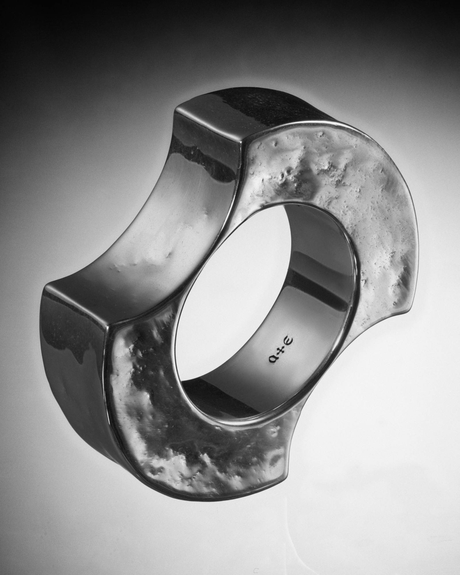 Demonia Void Ring 🖤