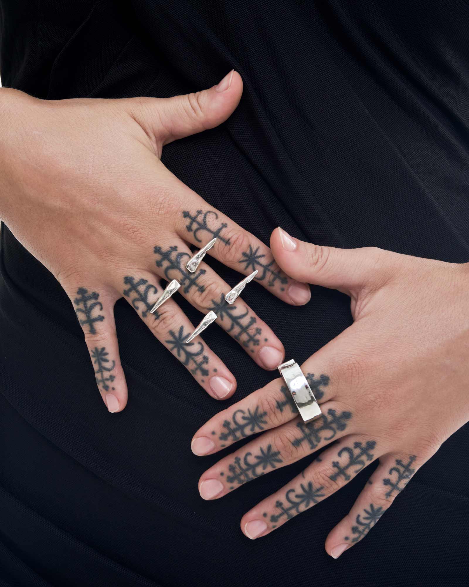 Demonia Oxia Ring 🖤