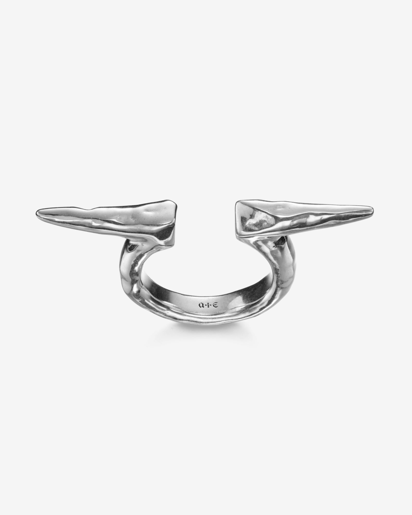 Demonia Oxia Ring 🖤