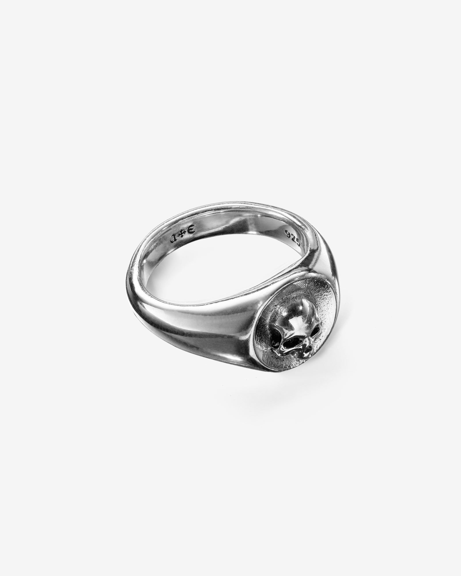 Demonia Cardinal Ring 🖤
