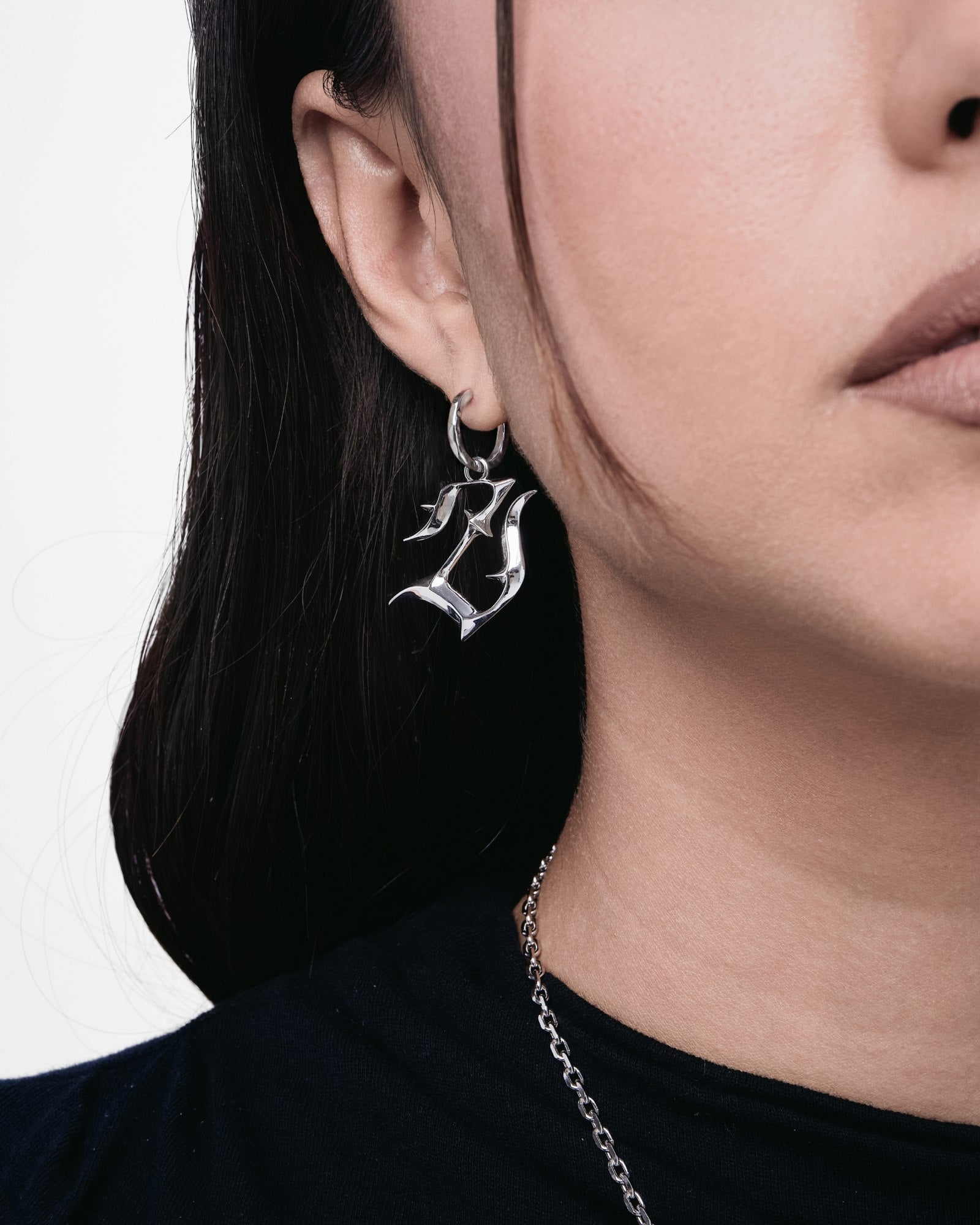 Demonia Blackletter Charms - G 🖤