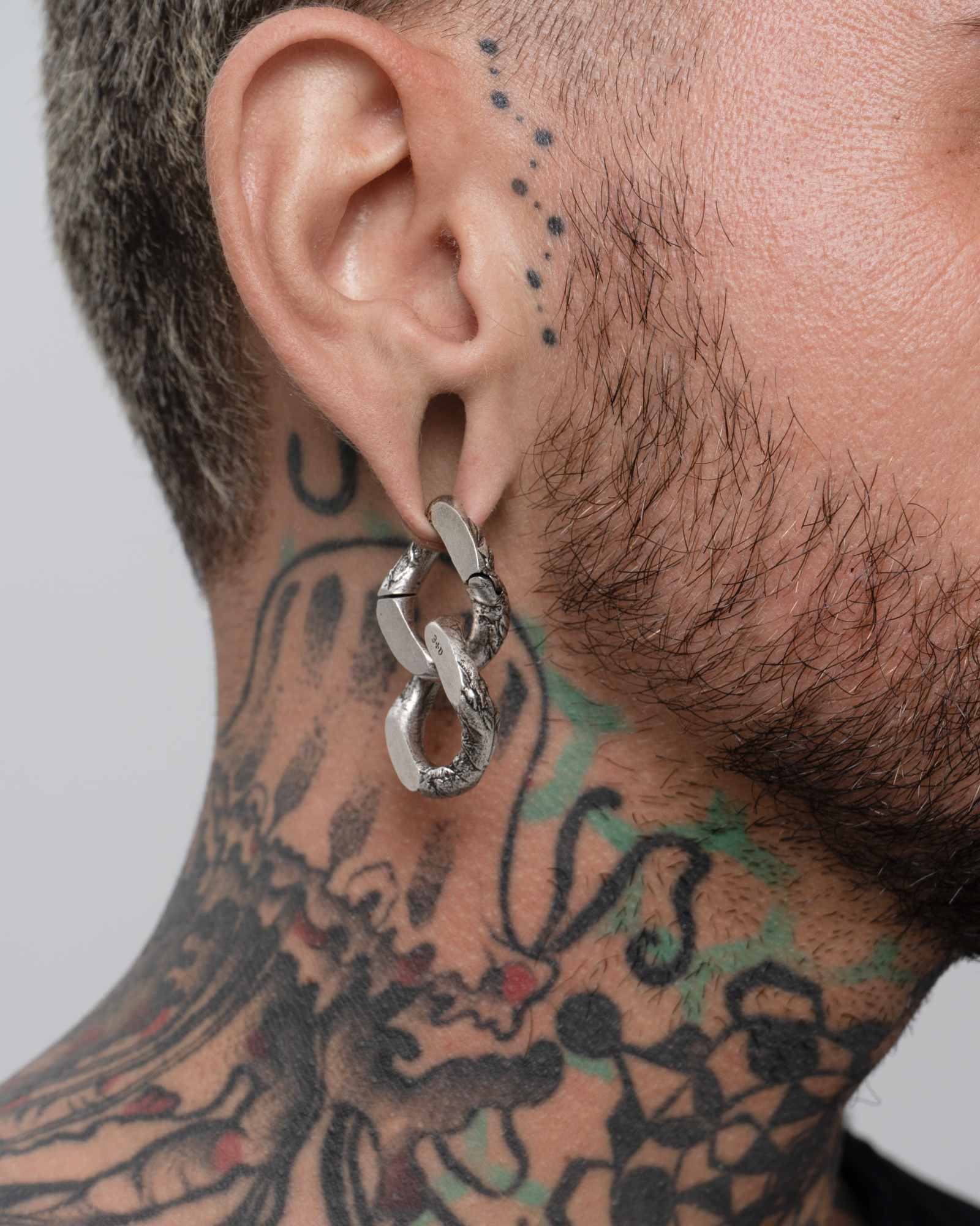 Demonia Dungeon Chain Hangers 🖤