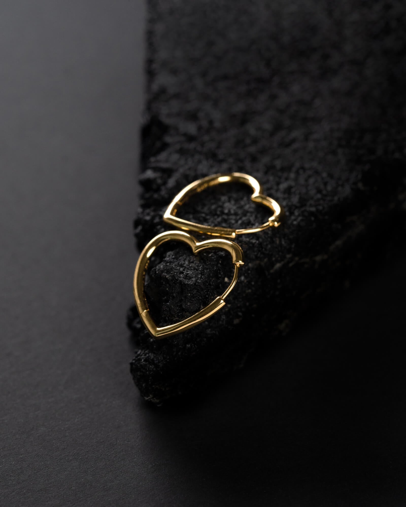 Demonia Hallow Heart Earrings 🖤