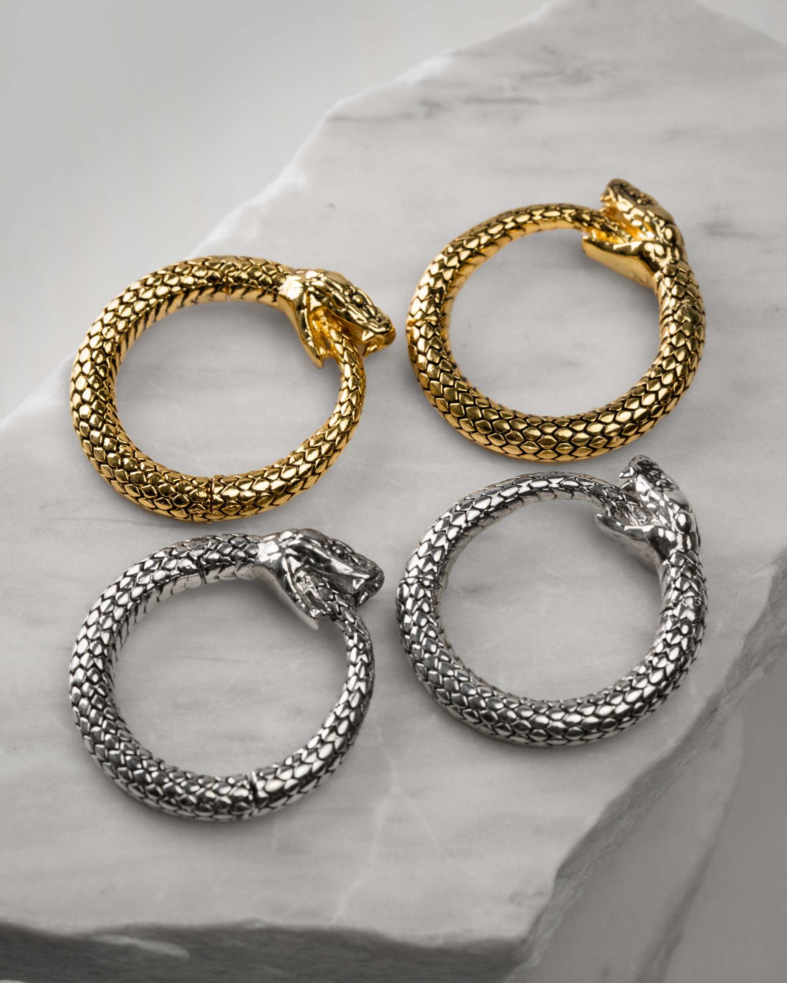 Demonia Ouroboros Hangers π€