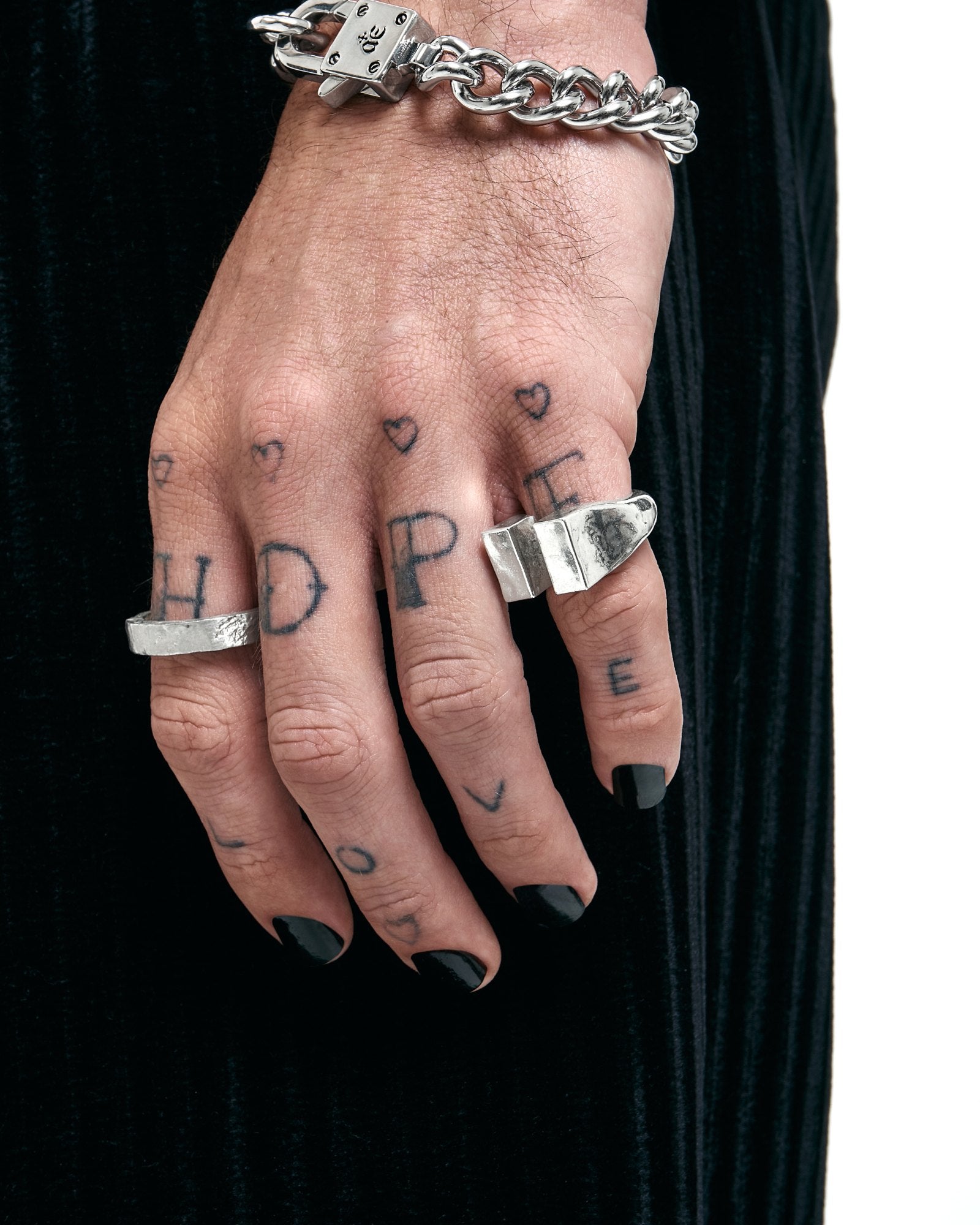 Demonia Totem Ring 🖤
