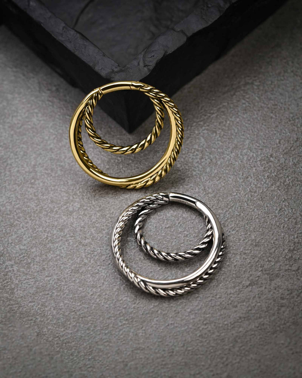 Demonia Essa Hoop Hangers 🖤