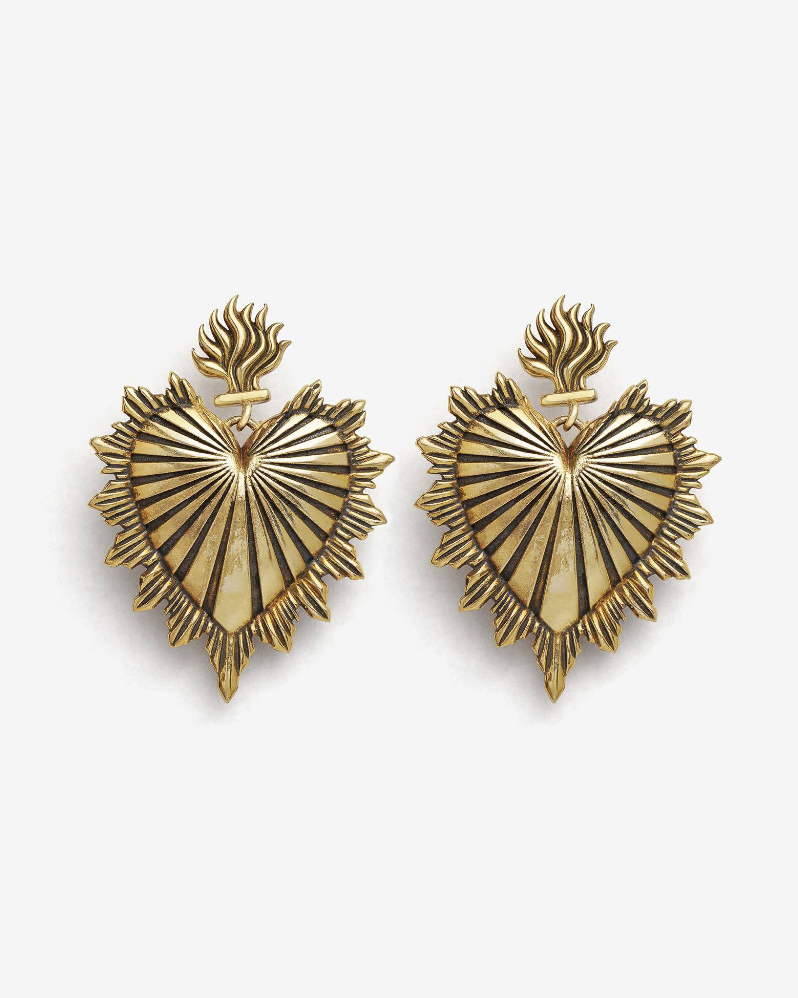 Demonia Sacred Heart Earrings 🖤