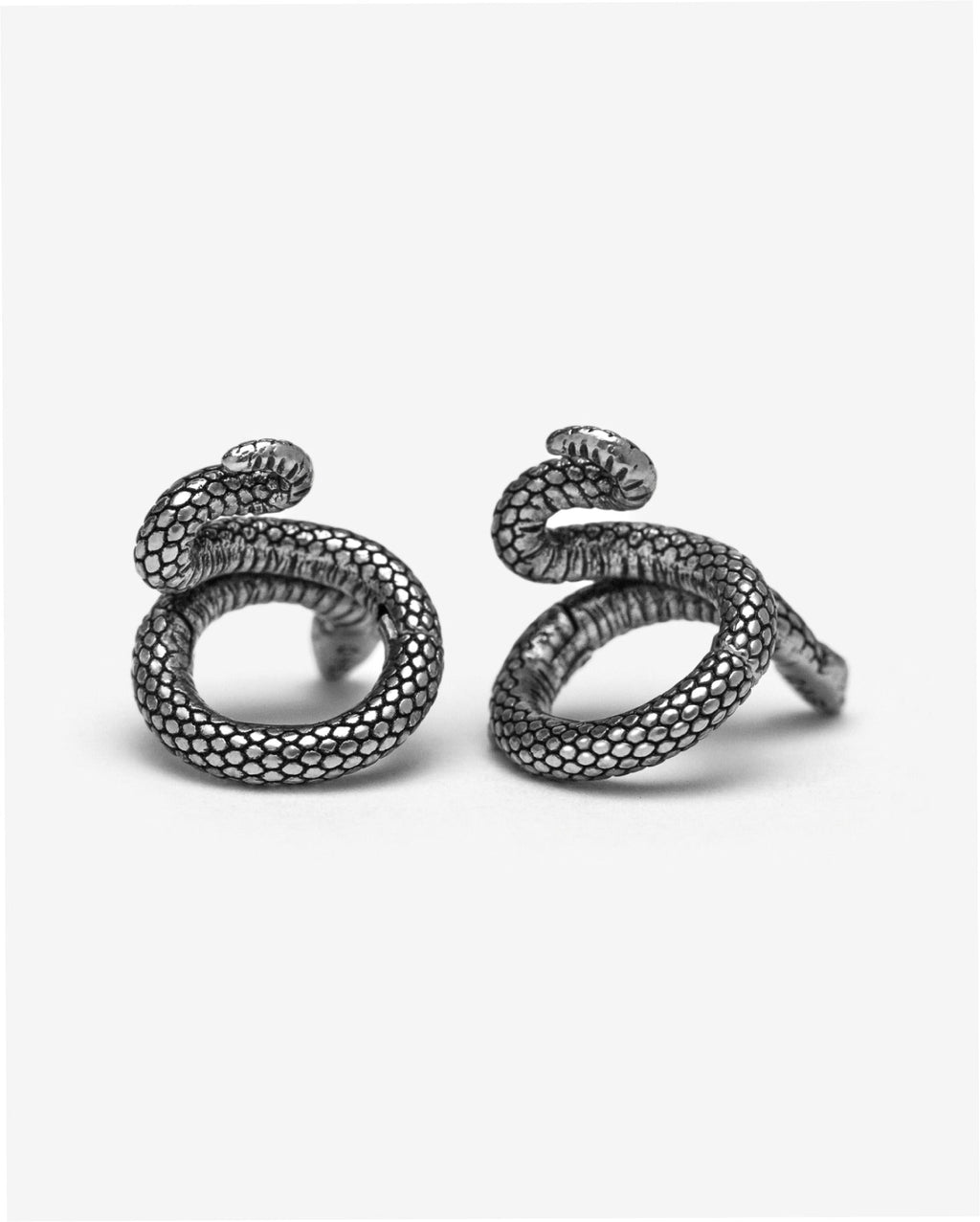 Demonia Sin Serpent Lobe Cuffs 🖤
